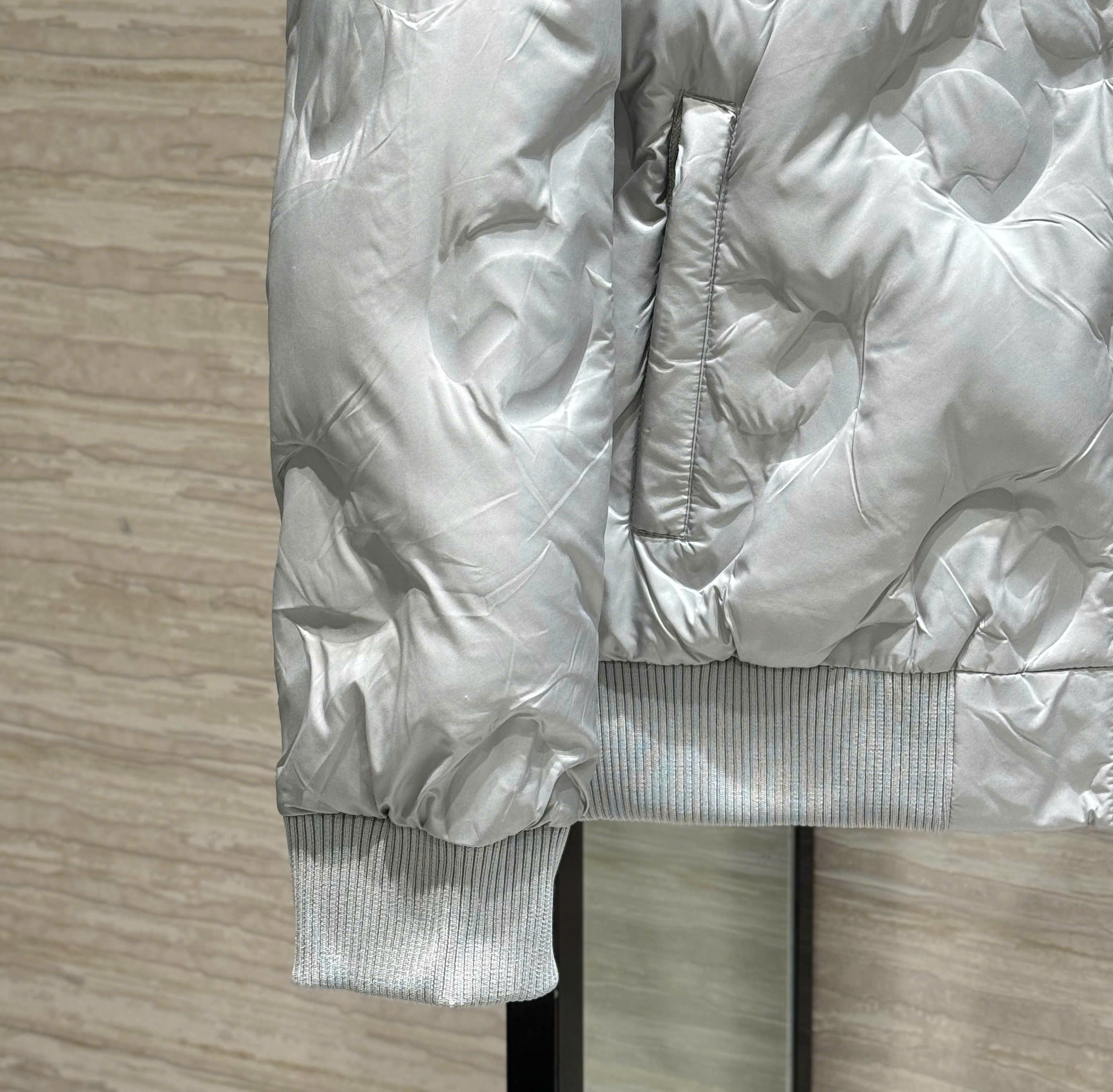 Áo khoác phao Dolce Gabbana DG Xám mũ chùm Like Auth M-XXL DDT