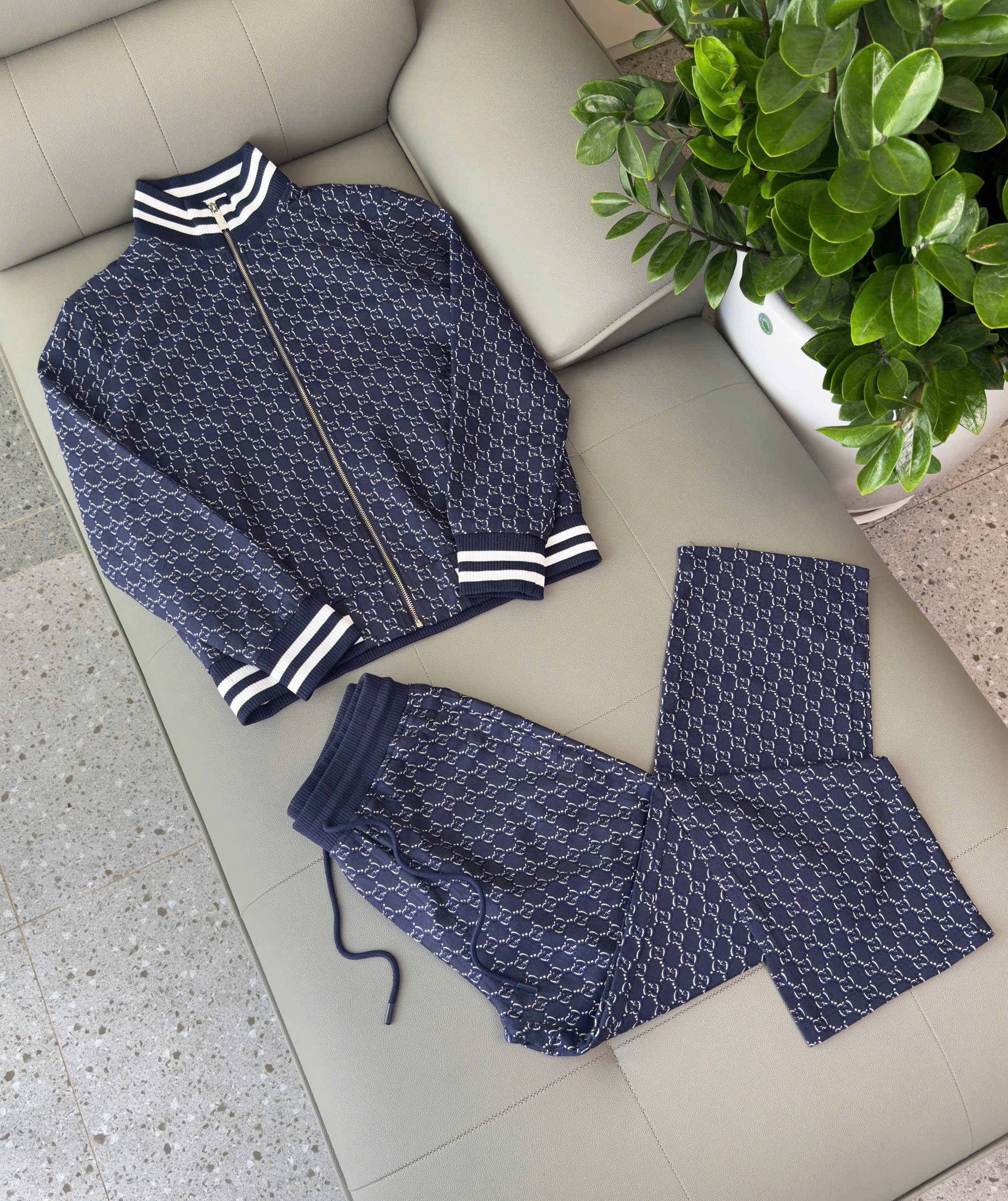 Set bộ nỉ full mẫu new 2026 Like Auth M-XXL DDT