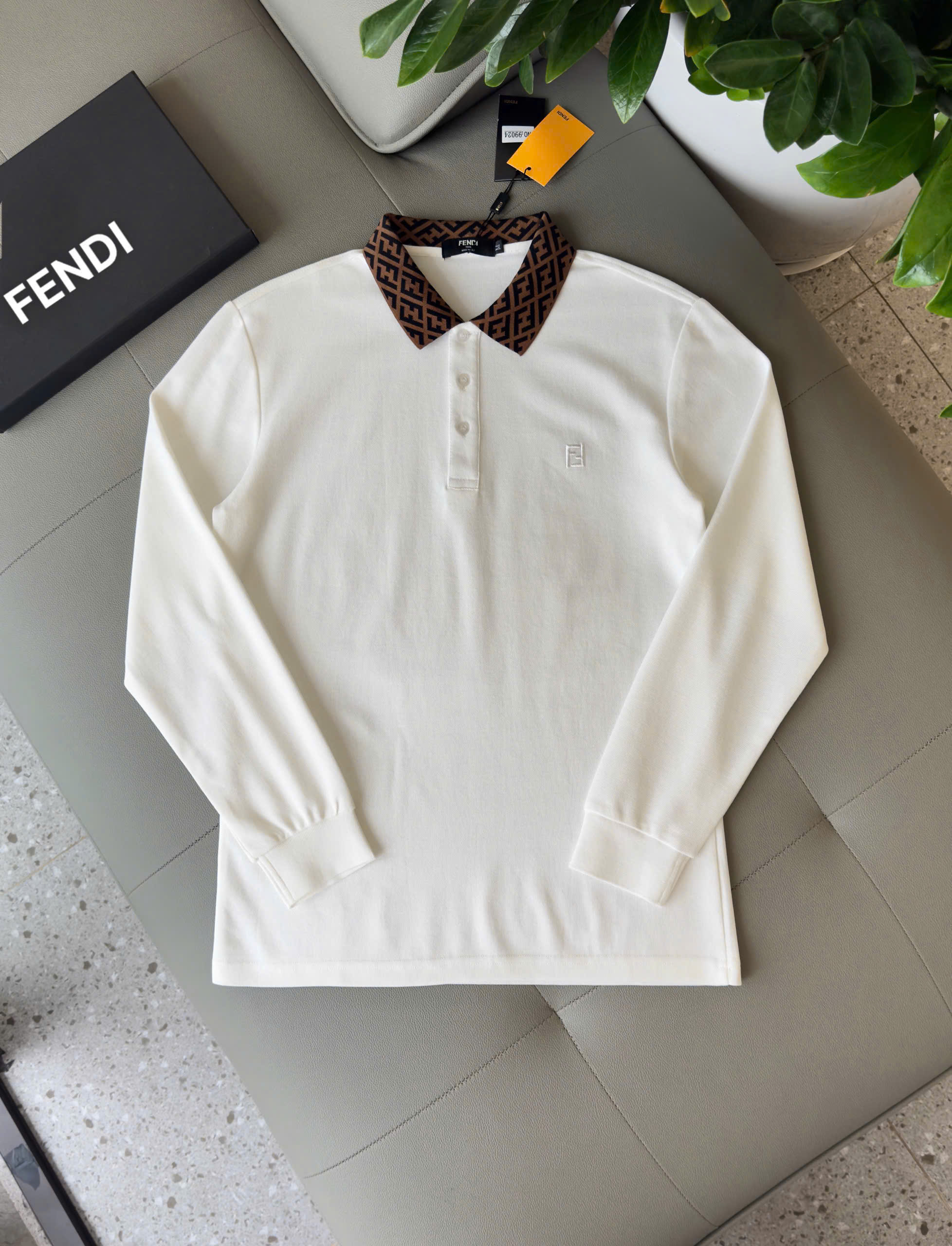 Áo polo dài tay Fendi logo check cổ Like Auth M-XXL DDT