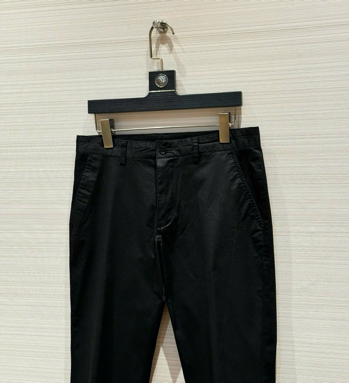 Quần Kaki Dolce Gabbana DG Đen tag vuông túi sau Like Auth 28-36 DDT