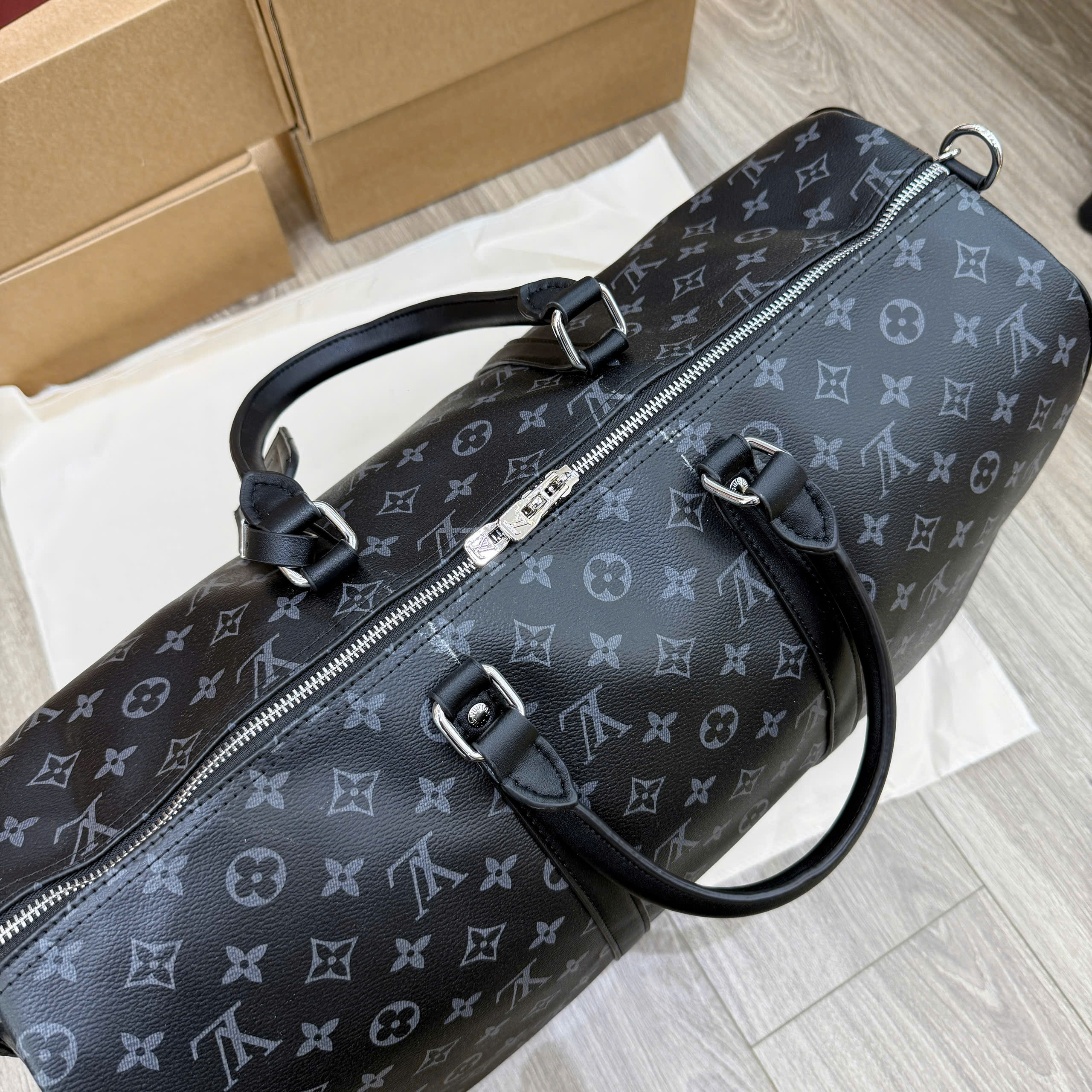 Túi trông du lịch Louis Vuitton LV Keepall Black monogram Like Auth size 50 PLD