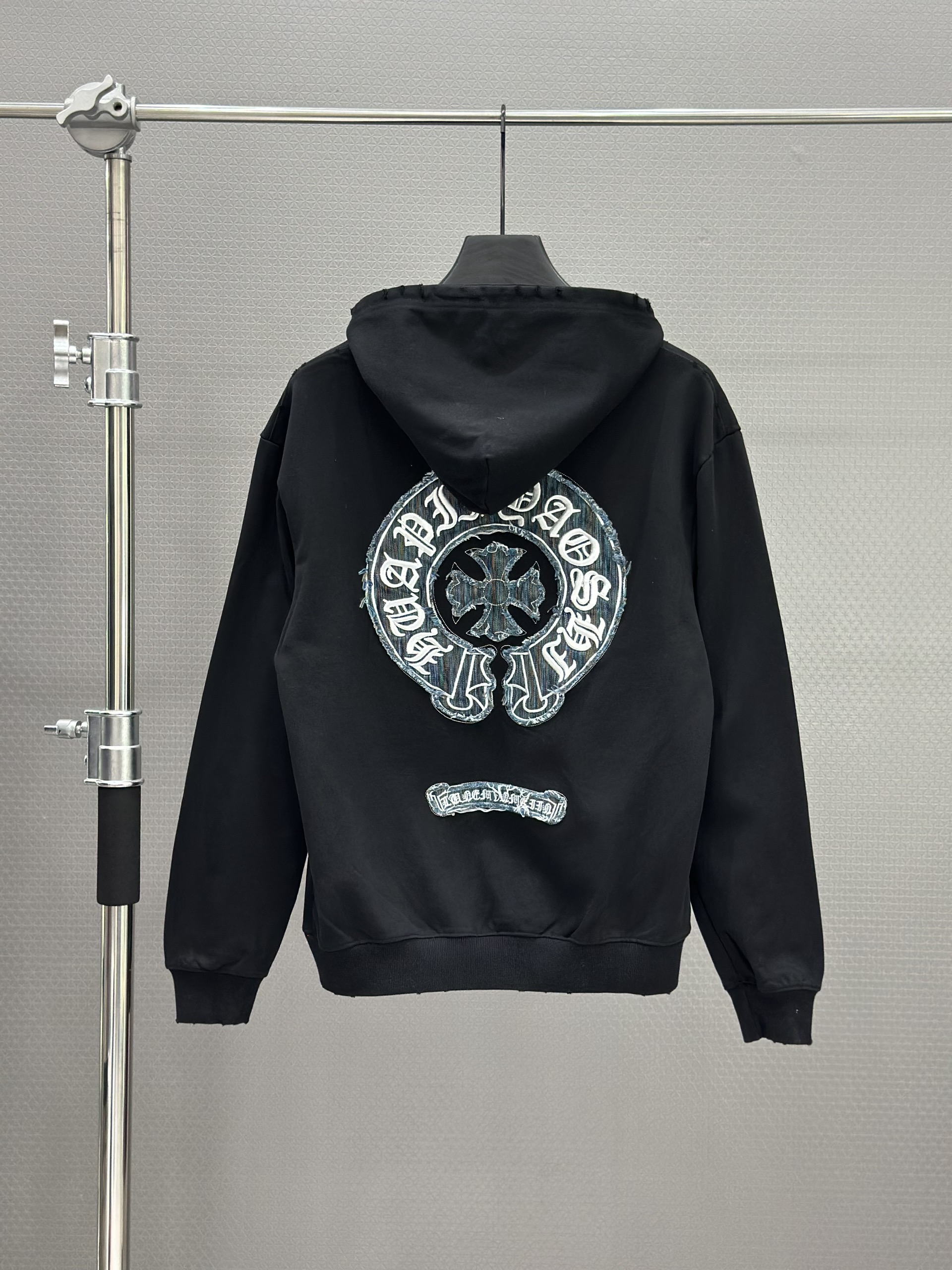 Hoodie nỉ Chrome Heart CH 1383 Đen logo vải bò Like Auth 46-52 VTN