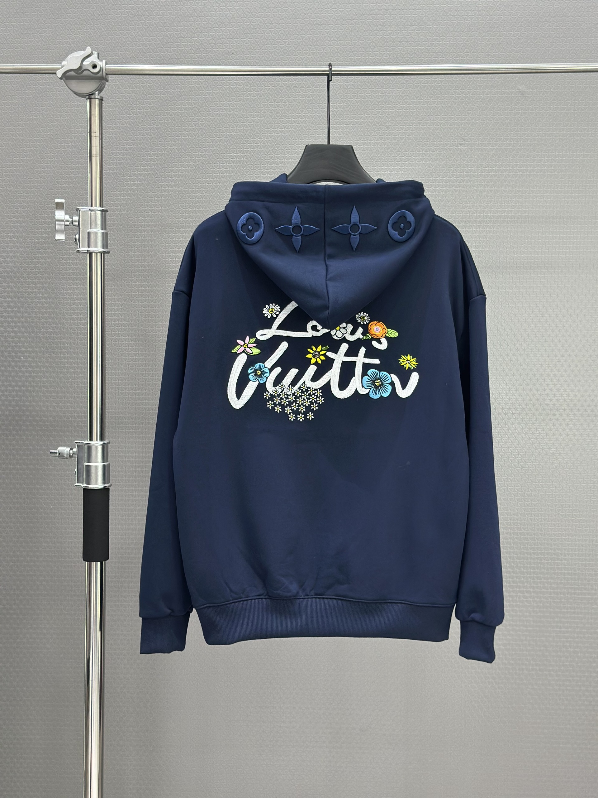 Áo Hoodie nỉ Louis Vuitton LV 1386 Xanh Than logo thêu hoa Like Auth XS-L VTN