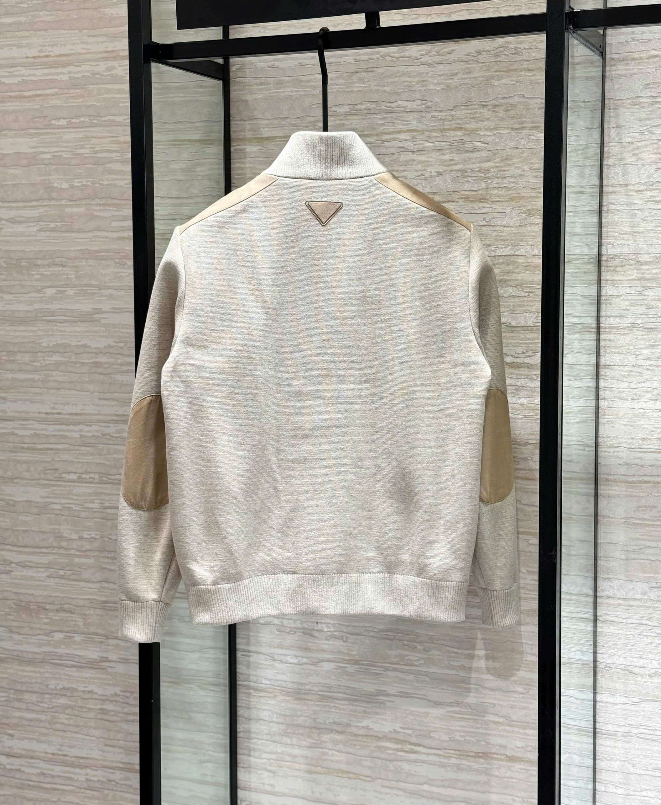 Áo khoác len Prada Be phối da lộn logo thêu Like Auth 48-54 DDT