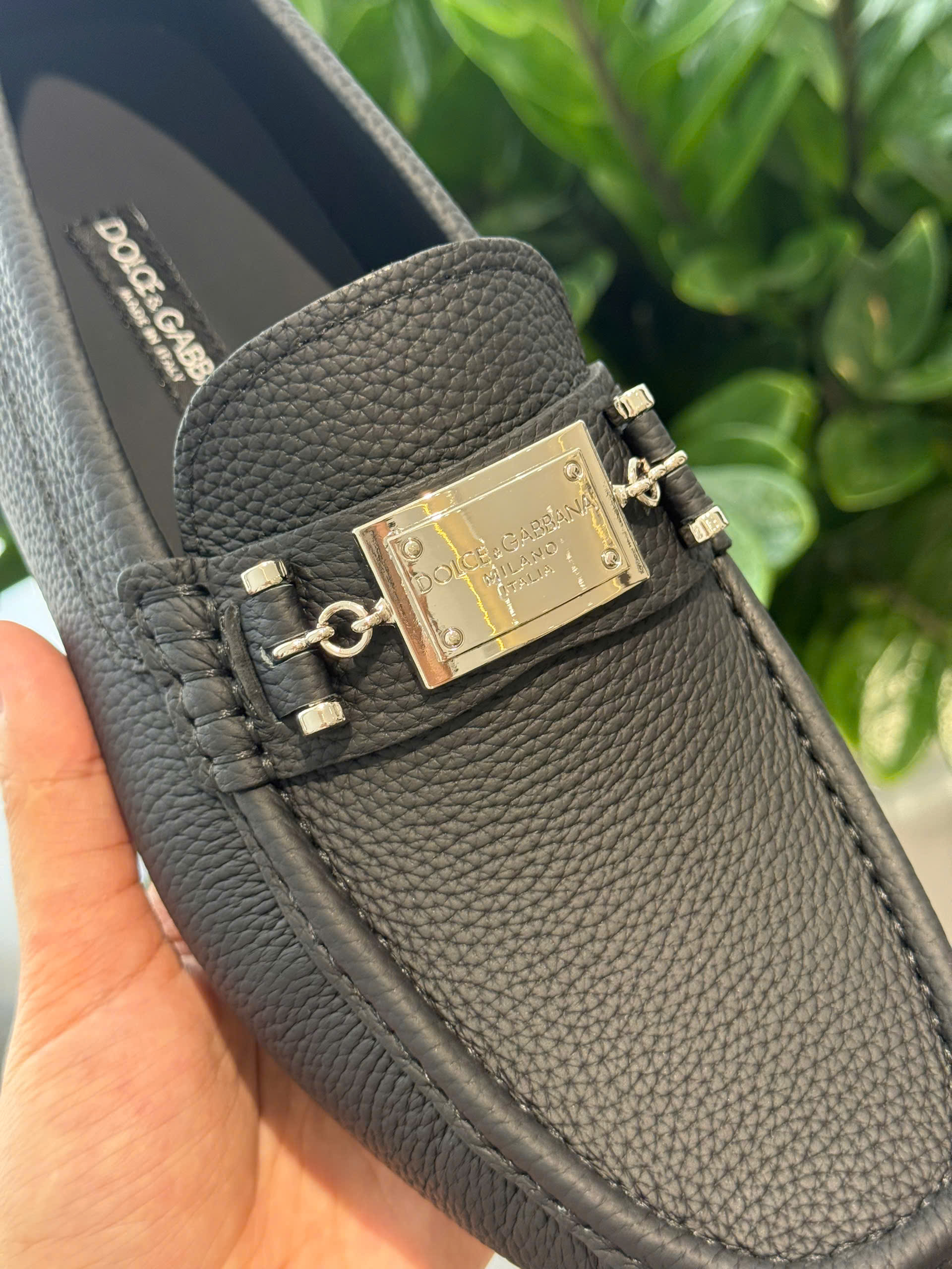 Giày moca Dolce Gabbana DG Đen sần logo tag vuông bạc Like Auth 38-43 DDT