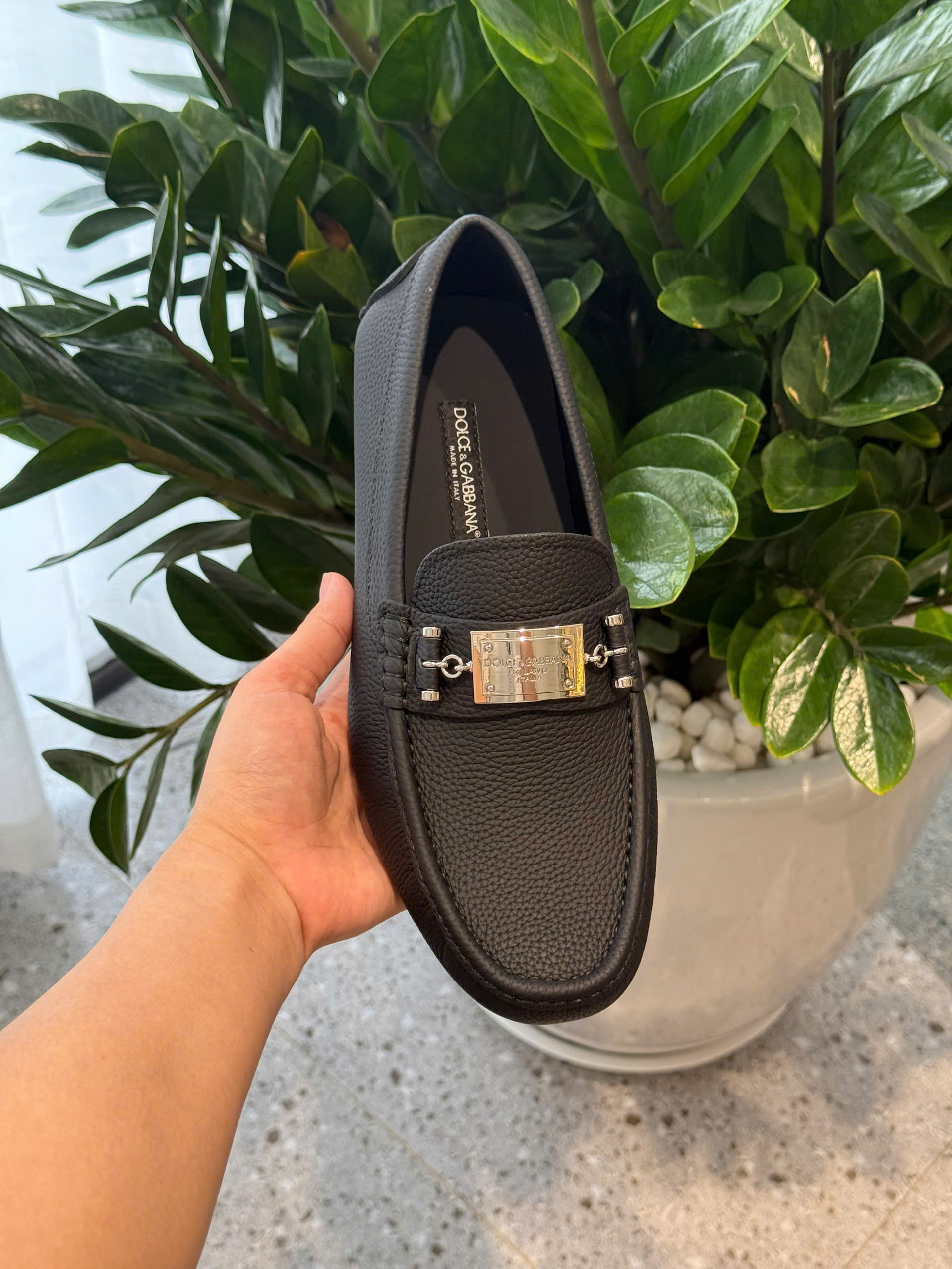 Giày moca Dolce Gabbana DG Đen sần logo tag vuông bạc Like Auth 38-43 DDT