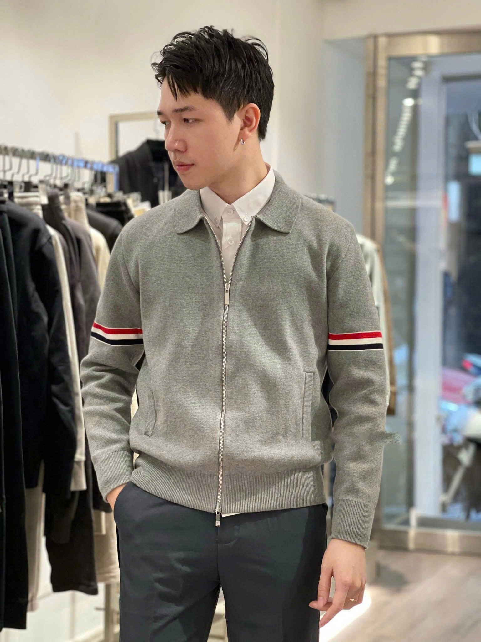 Áo khoác len Thombrowne Xám Ghi cổ bẻ kẻ 2 tay sọc Xanh Đỏ Like Auth M-XXL DDT