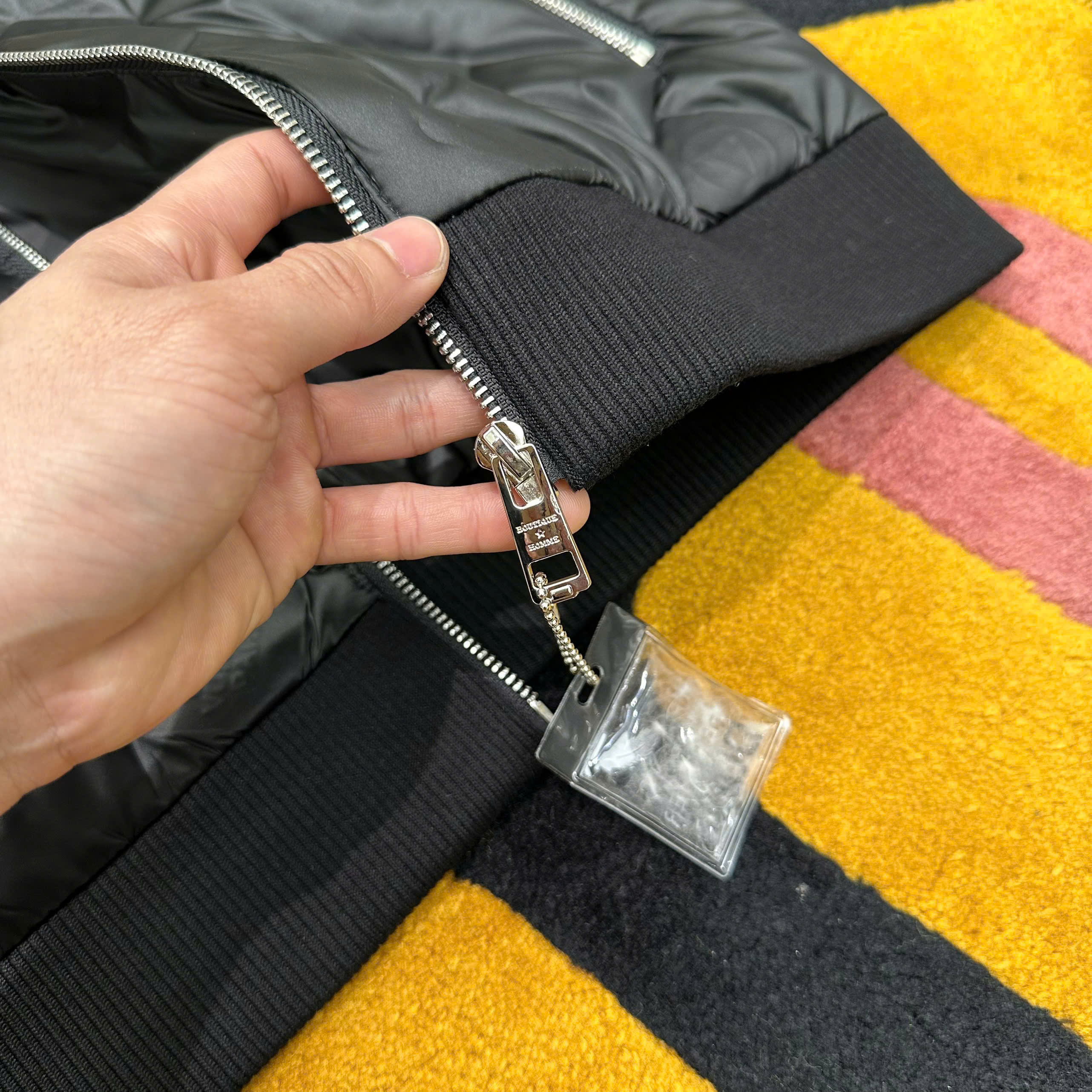 Áo khoác phao lông vũ Louis Vuitton LV tay len logo check cổ Like AUth 48-52 MK