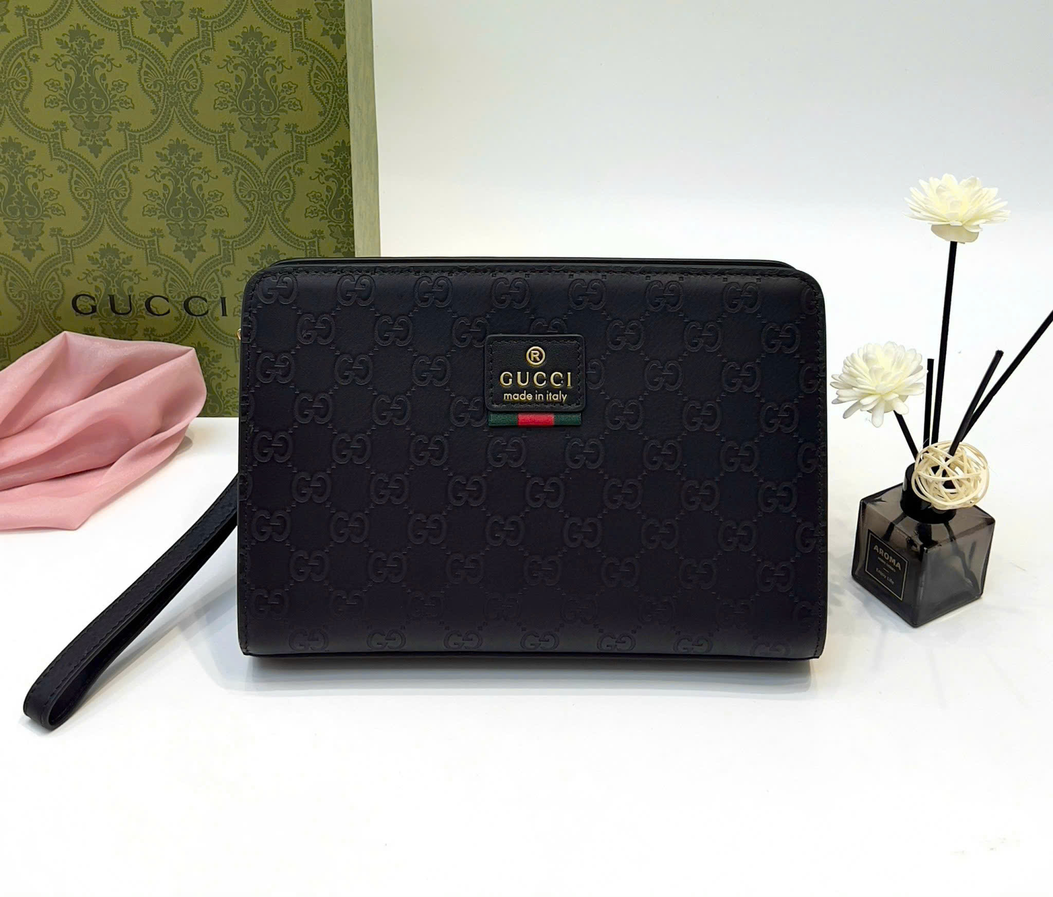 Túi ví Clutch Gucci GC vân monogram dập chìm tag da khóa số Like AUth DDT