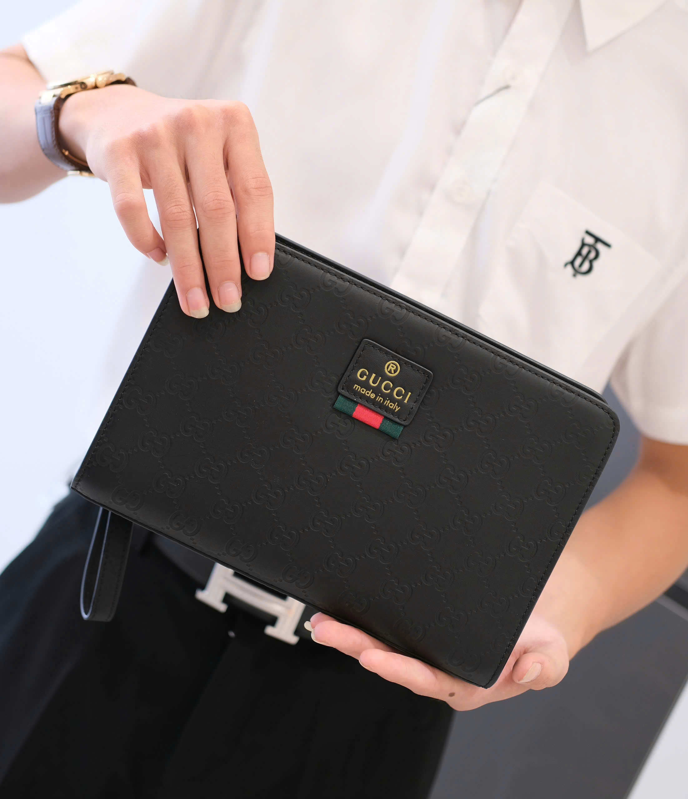 Túi ví Clutch Gucci GC vân monogram dập chìm tag da khóa số Like AUth DDT