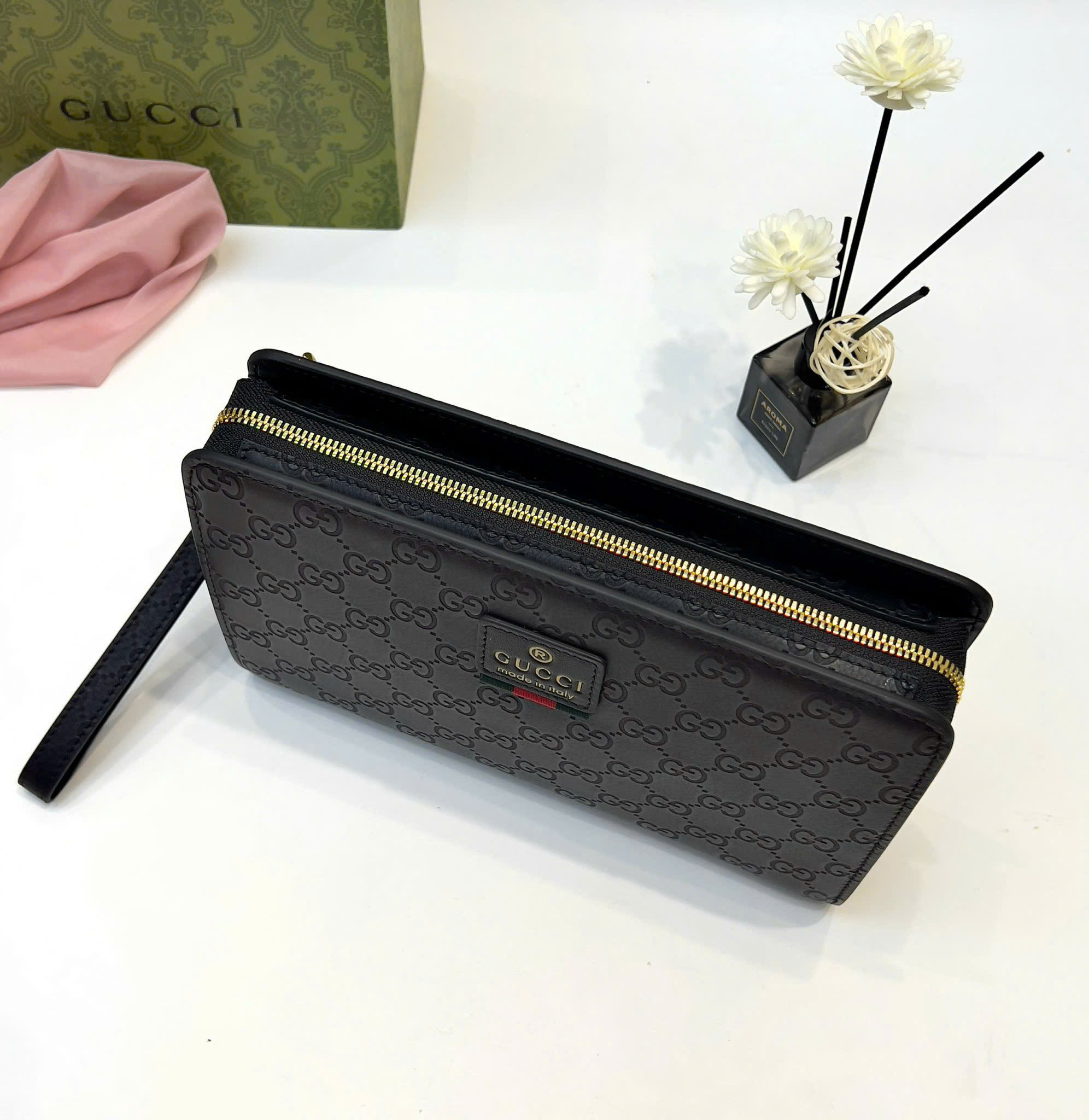 Túi ví Clutch Gucci GC vân monogram dập chìm tag da khóa số Like AUth DDT
