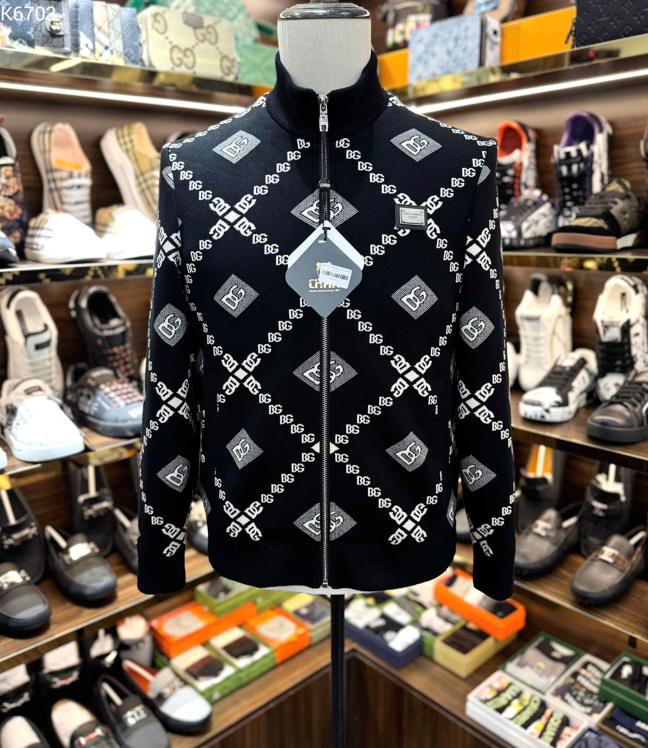Áo polo len dài tay Dolce Gabbana DG họa tiết ô con thoi Like Auth 48-52 MK