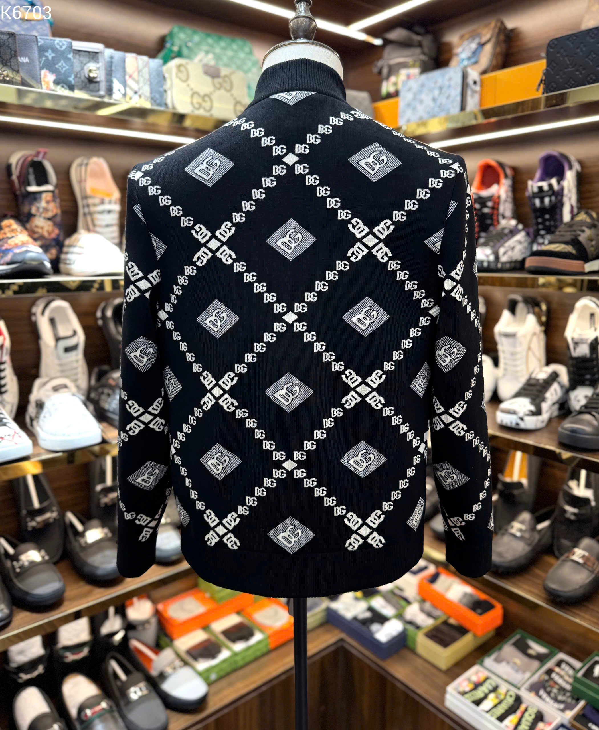 Áo polo len dài tay Dolce Gabbana DG họa tiết ô con thoi Like Auth 48-52 MK