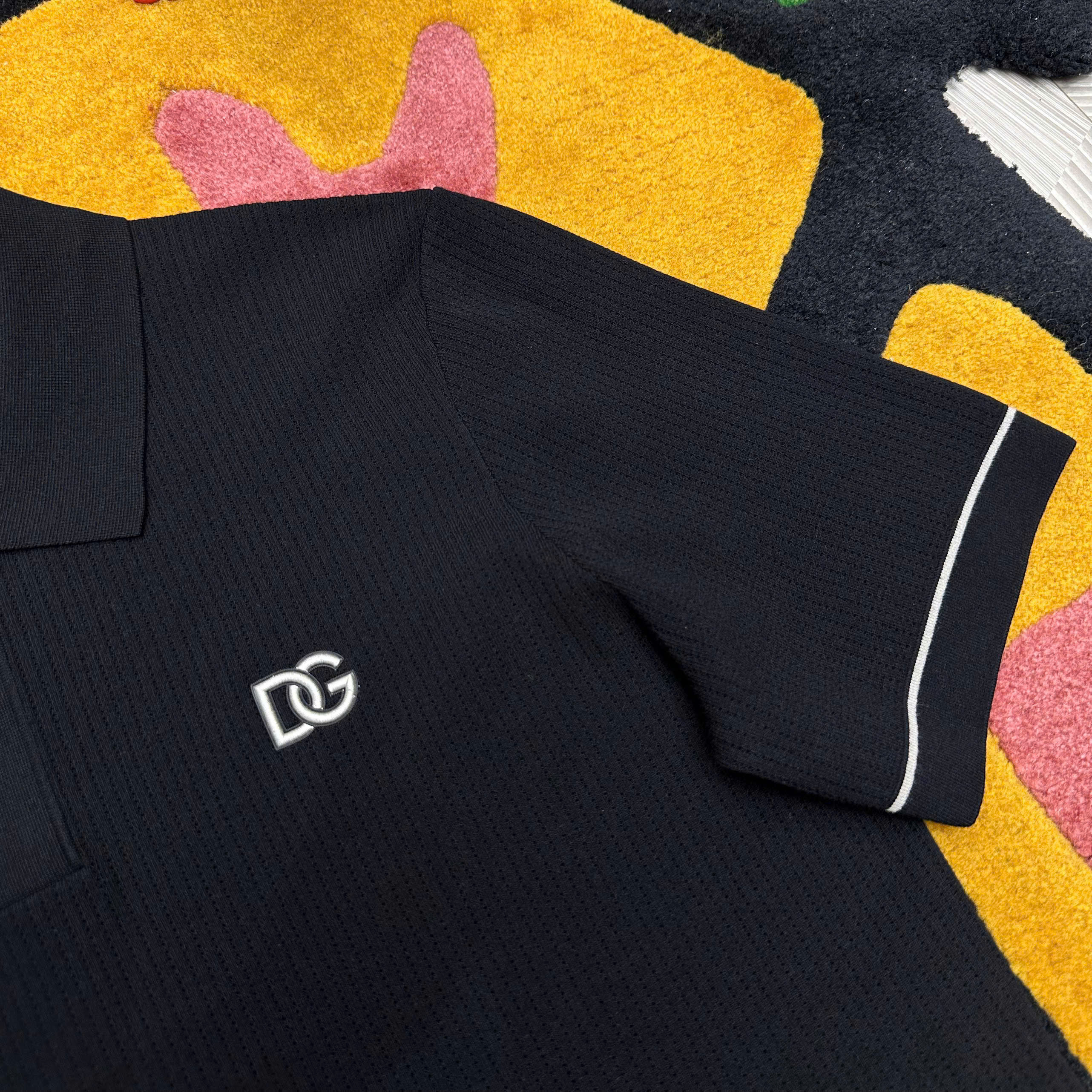 Áo polo len Dolce Gabbana Đen check kẻ Trắng viền ống tay logo DG tag bạc thêu ngực Like Auth 48-52 MK