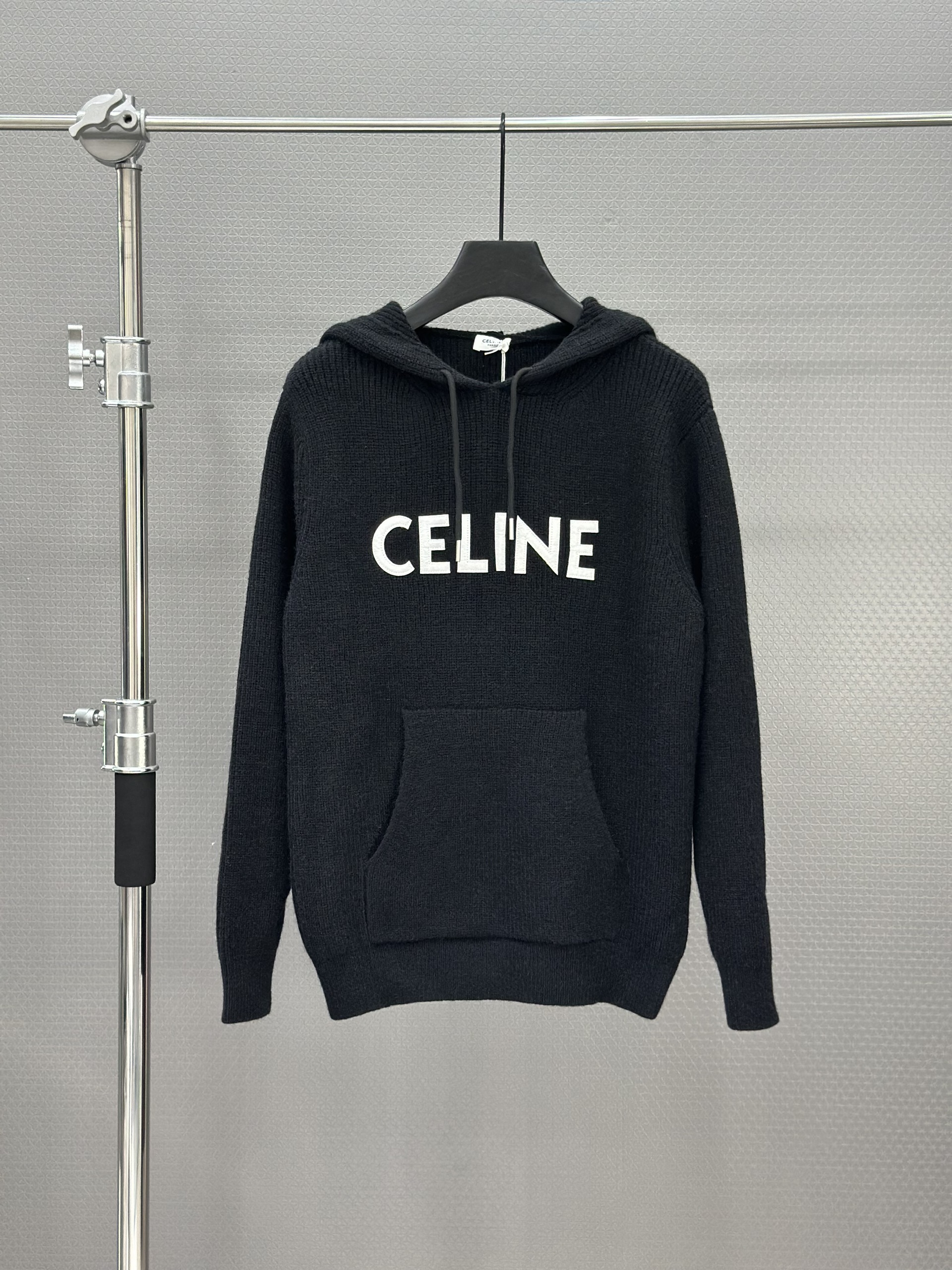 Áo hoodie Celine Đen logo ngực túi bụng Like Auth XS-L VTN