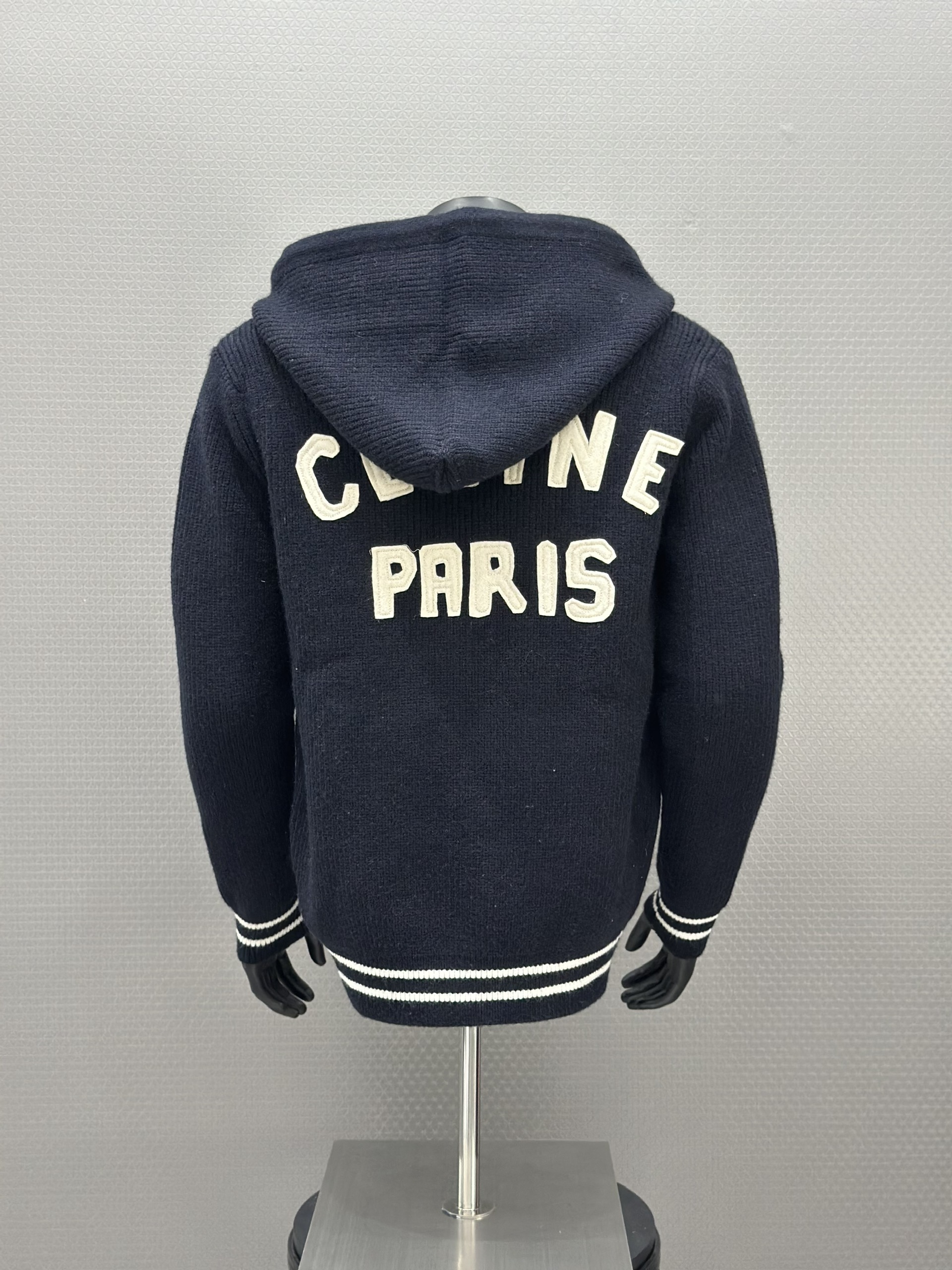 Áo khoác len hoodie Celine Xanh Than logo chữ C to túi bụng Like Auth XS-L VTN