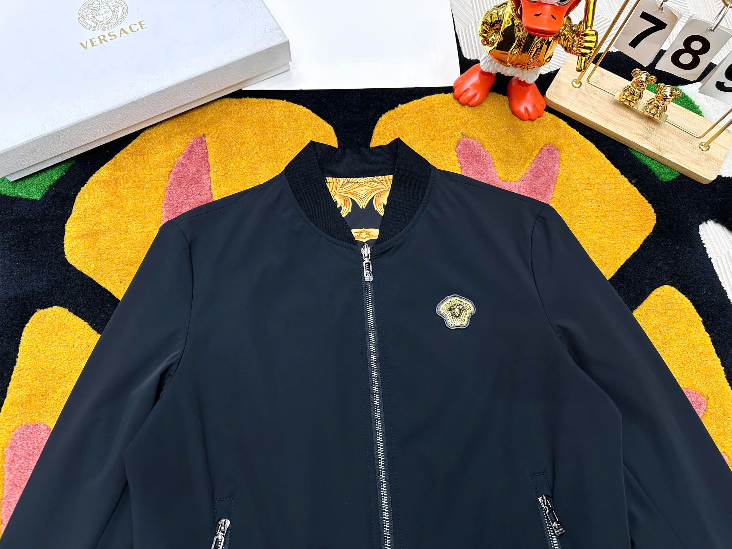Áo khoác jacket Versace VS 2 mặt khóa Like Auth 48-54 MK