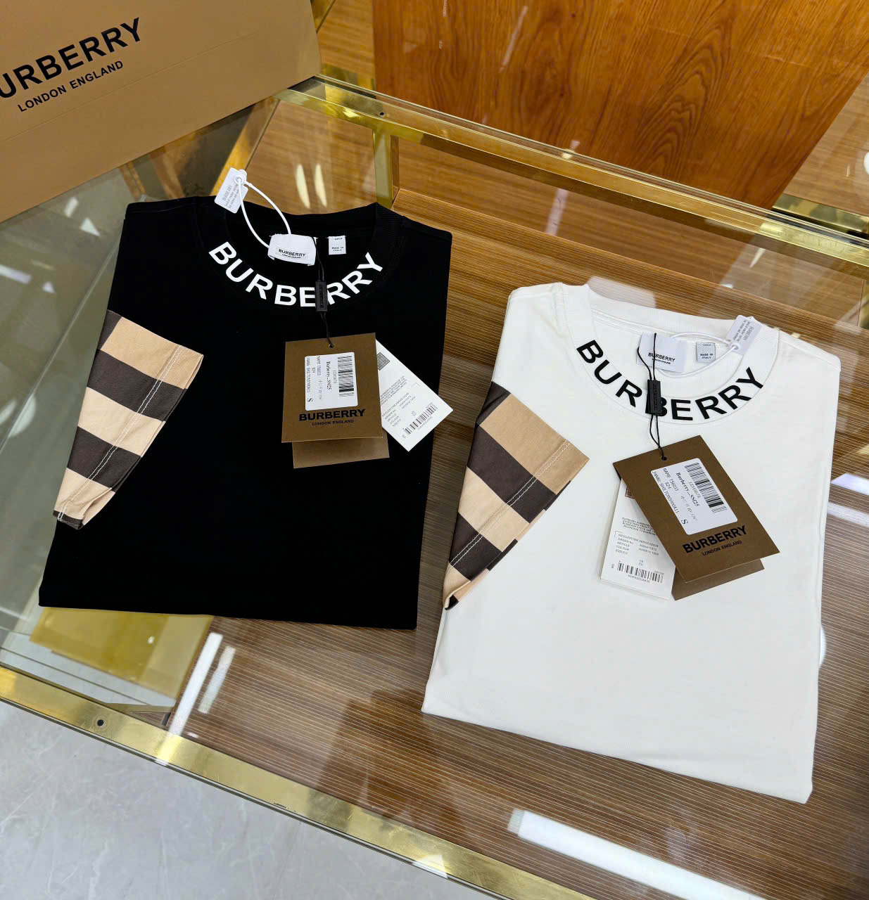 Bộ, Set hè Burberry BBR trơn phối kẻ sọc Nâu Like Aauth on web LK