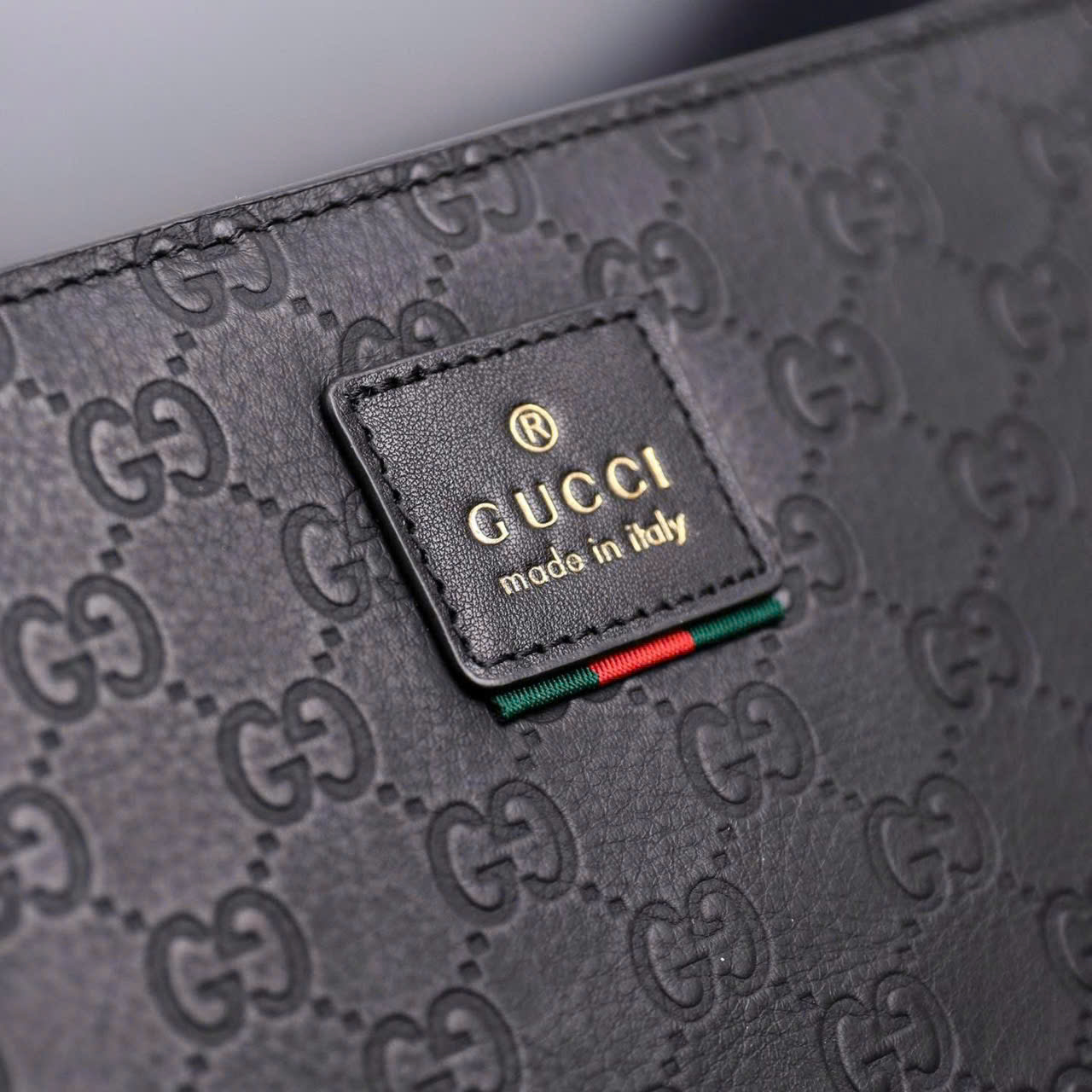Túi ví Clutch Gucci GC vân monogram dập chìm tag da khóa vân tay Like AUth 25x15x6 DDT