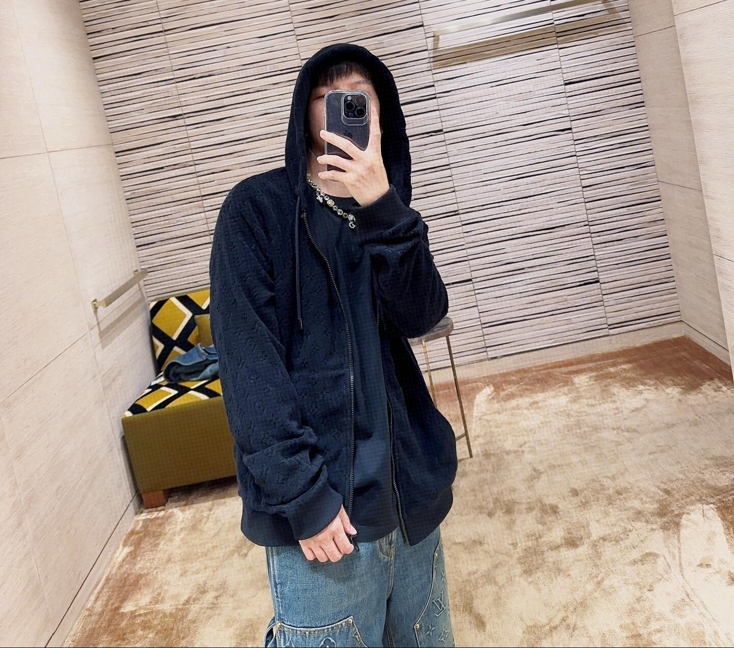 Áo khoác hoodie Louis Vuitton LV 25361 Xanh Than monogram dập nổi Like Auth S-L VTN