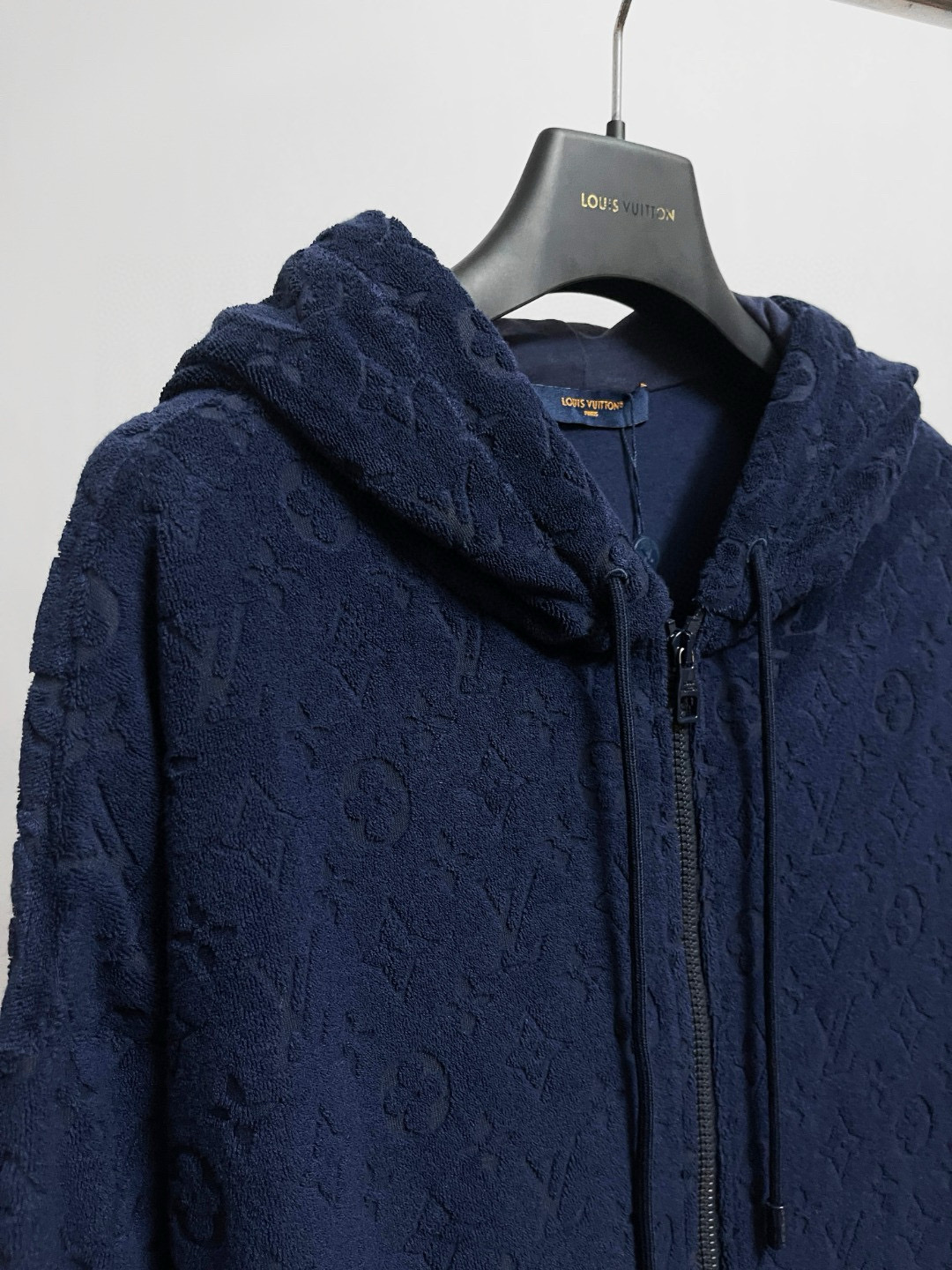 Áo khoác hoodie Louis Vuitton LV 25361 Xanh Than monogram dập nổi Like Auth S-L VTN