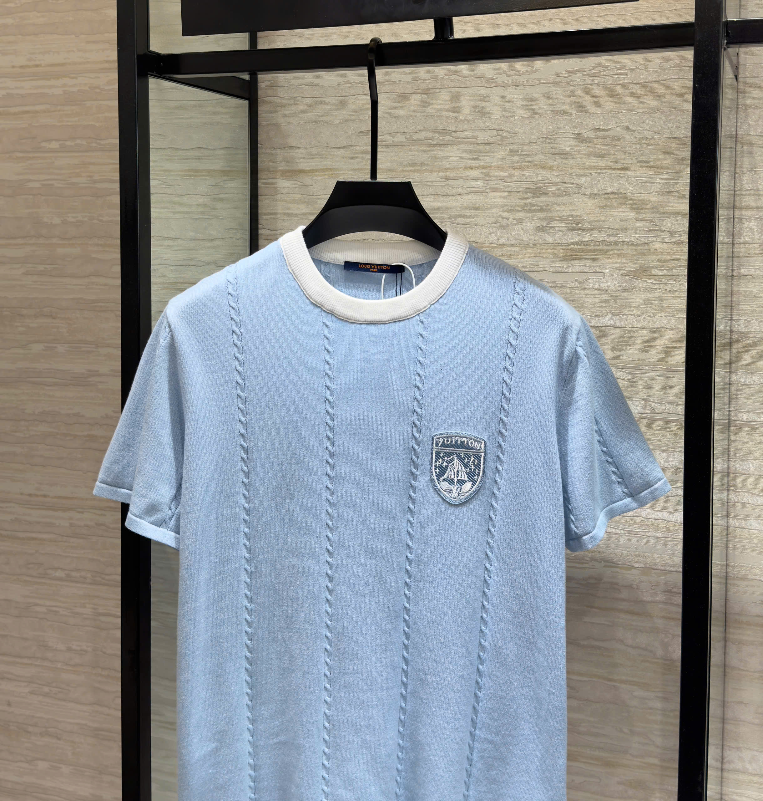 Áo phông T shirt Louis Vuitton LV Xanh logo thêu ngực lưng Like Auth S-L DDT