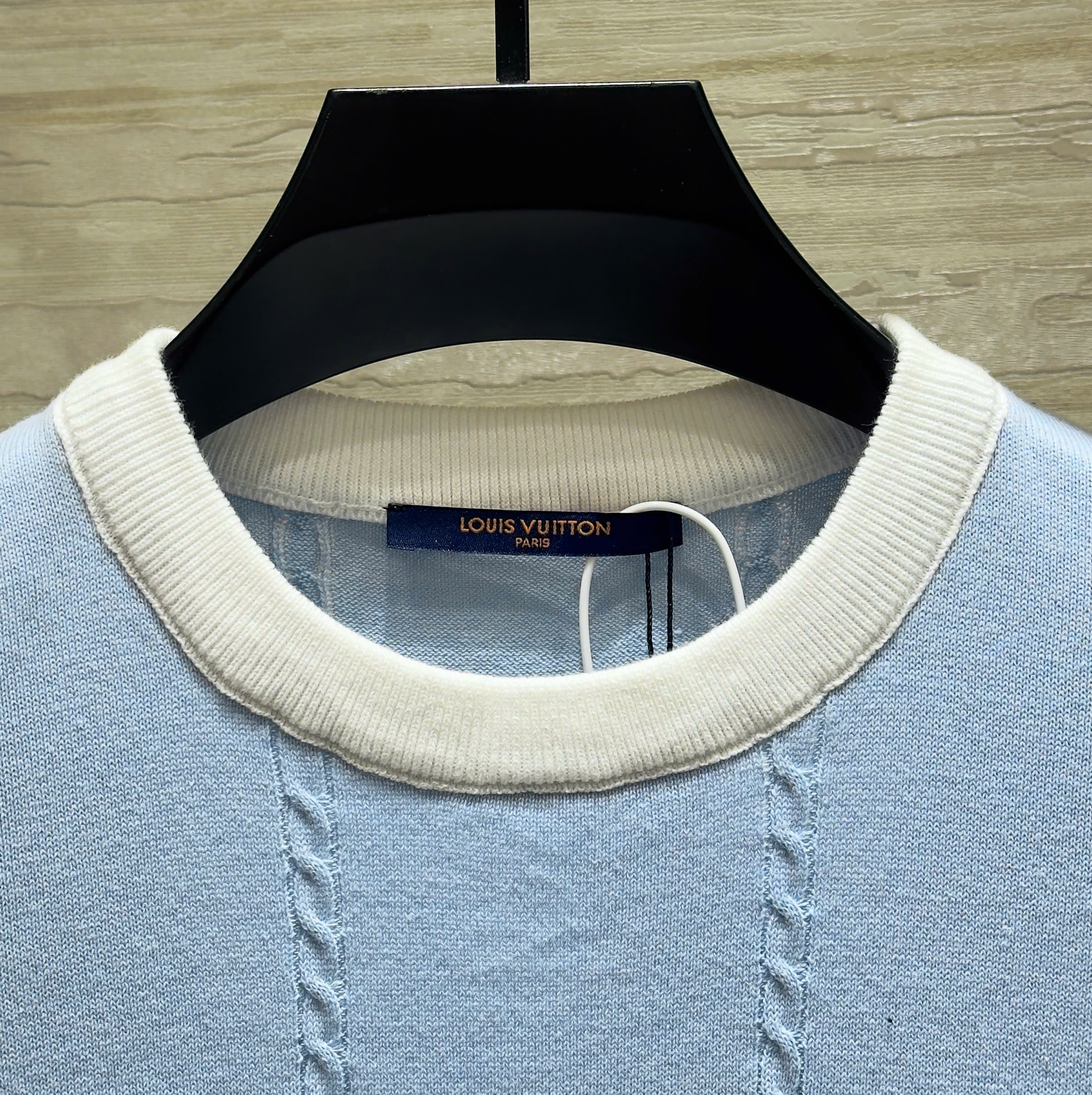 Áo phông T shirt Louis Vuitton LV Xanh logo thêu ngực lưng Like Auth S-L DDT