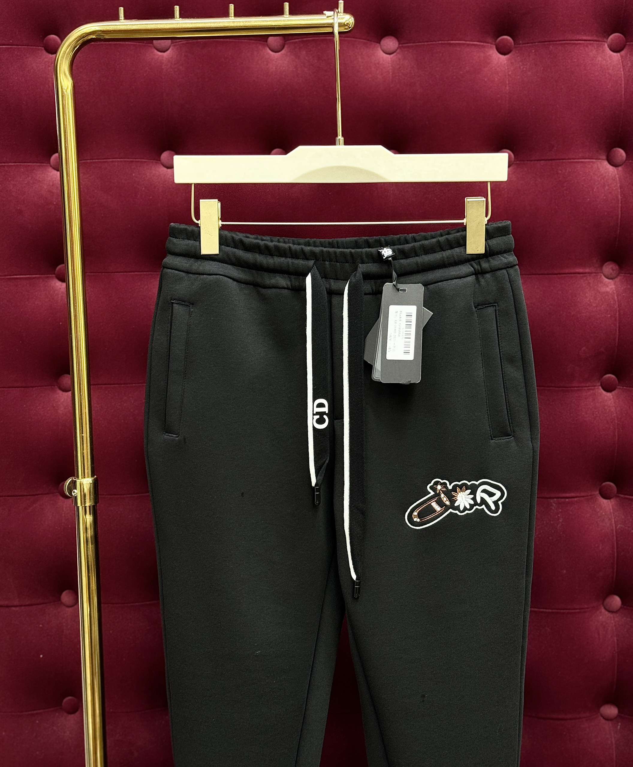 Quần Jogger Dior CD basic logo hoa thêu đùi Like Auth 44-50 CD