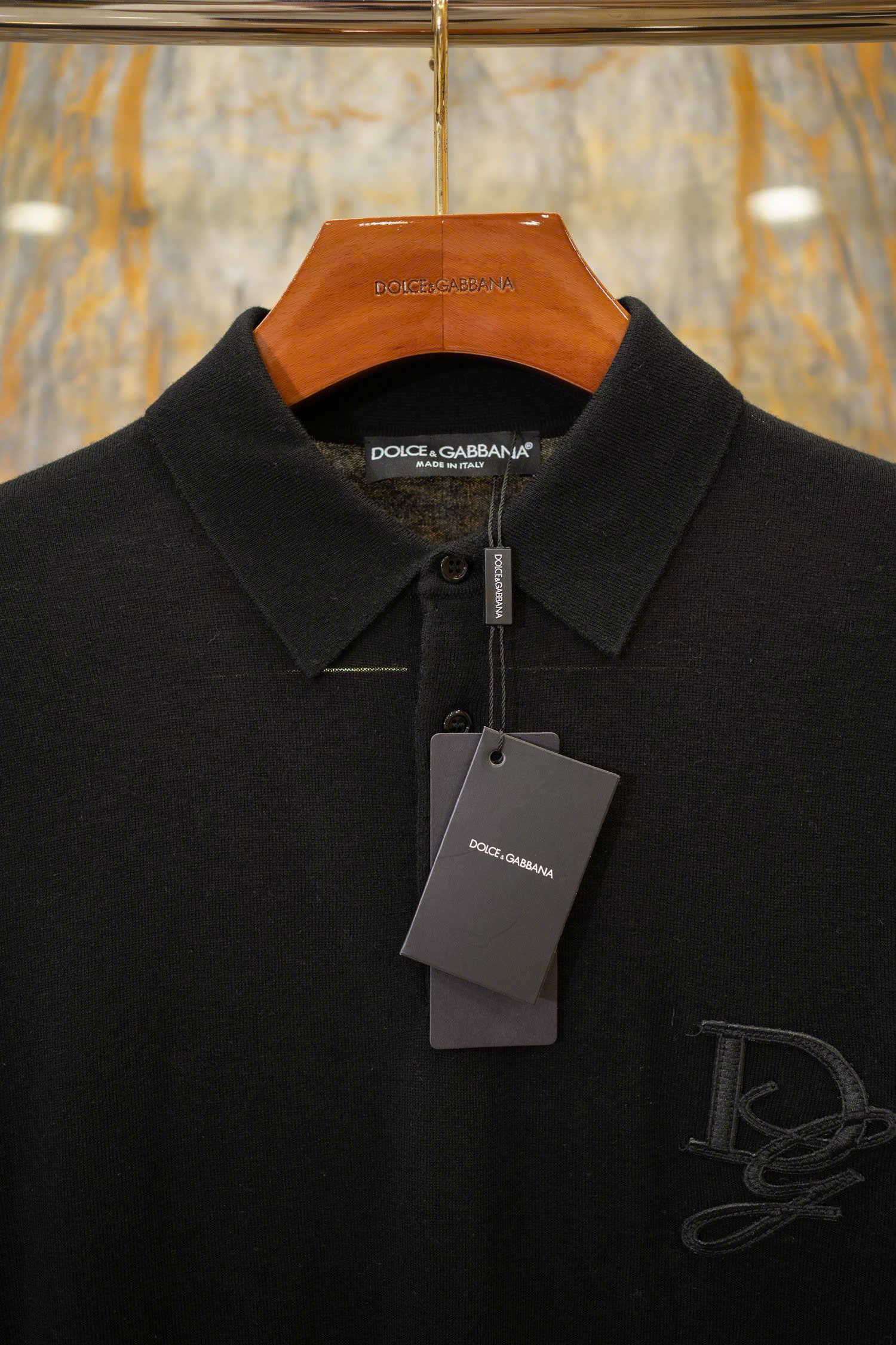 Áo polo len mongtoghi dài tay Dolce Gabbana Đen logo DG thêu ngực Like Auth 44-50 DDT