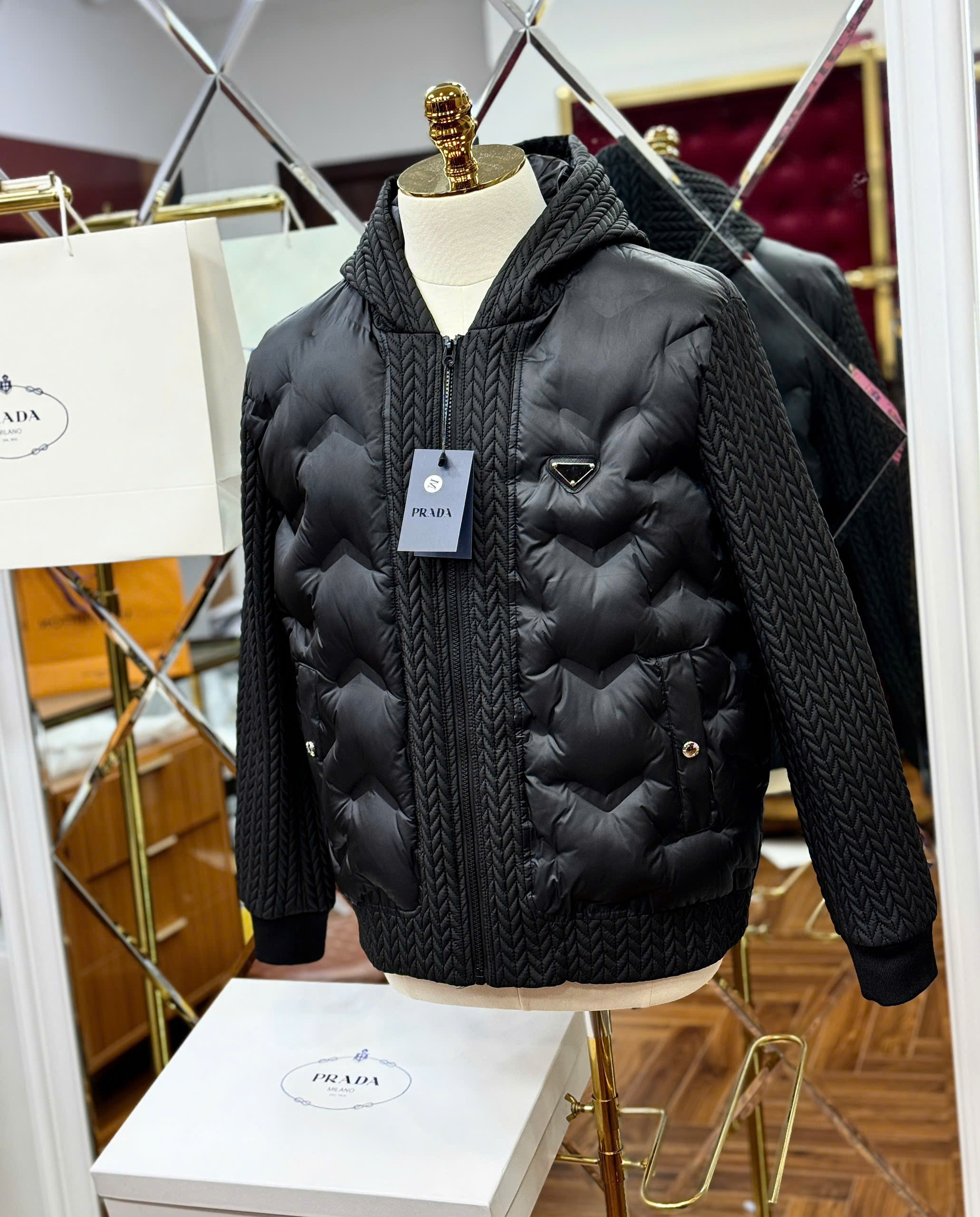 Áo khoác phao Prada phối tay mũ len đan logo tam giác tag ngực Like Auth M-XL MK