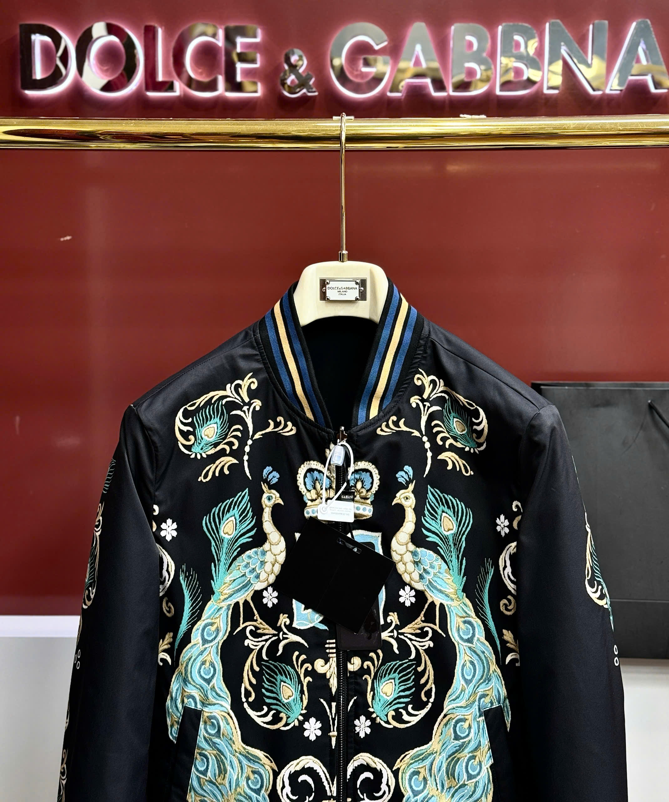 Áo khoác bomber Dolce Gabbana DG logo thêu đôi Công vương miện Like Auth 44-50 CD