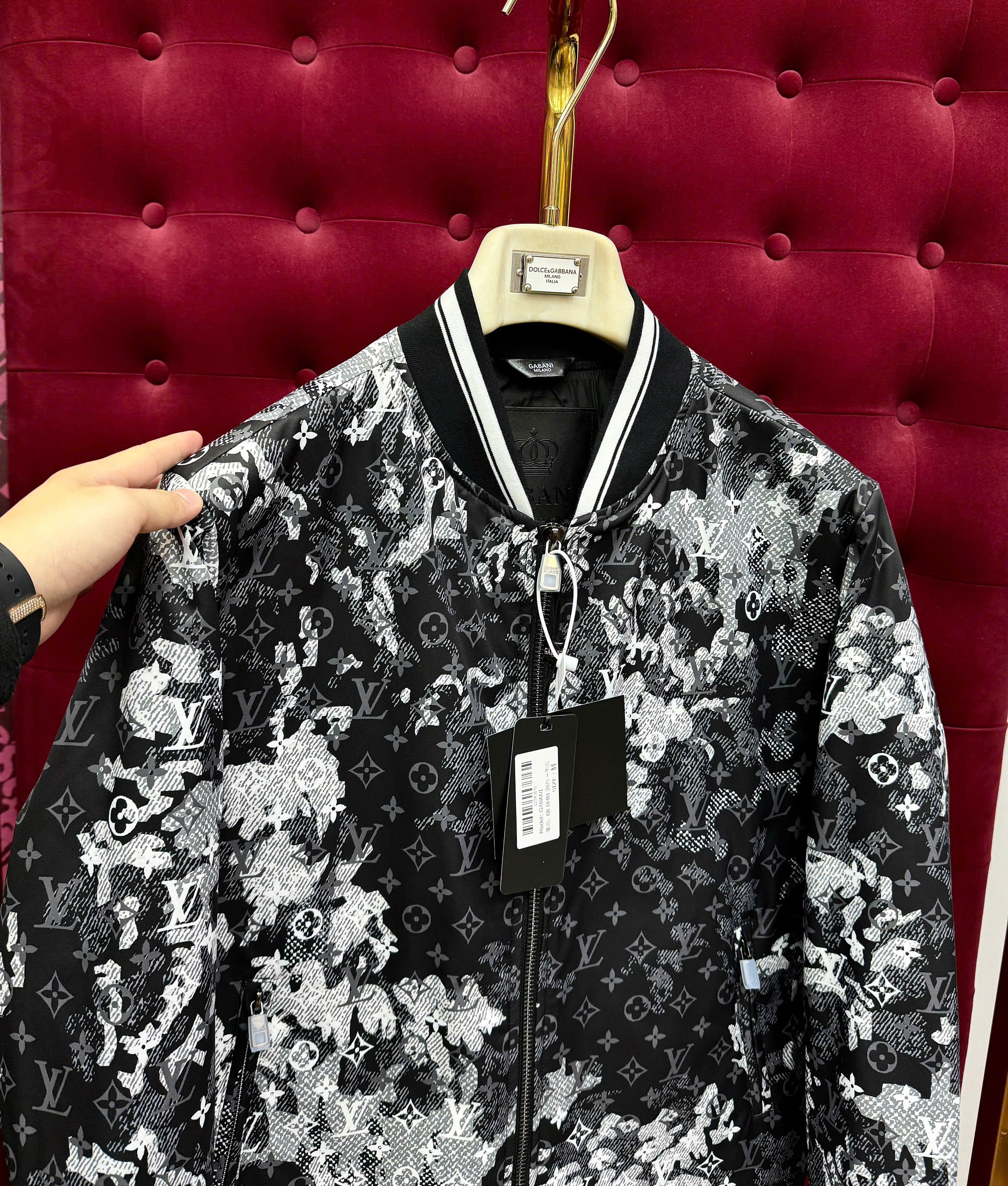 Áo khoác bomber Louis Vuitton LV loang monogram check kẻ sọc viền cổ cạp Like Auth 44-50 CD