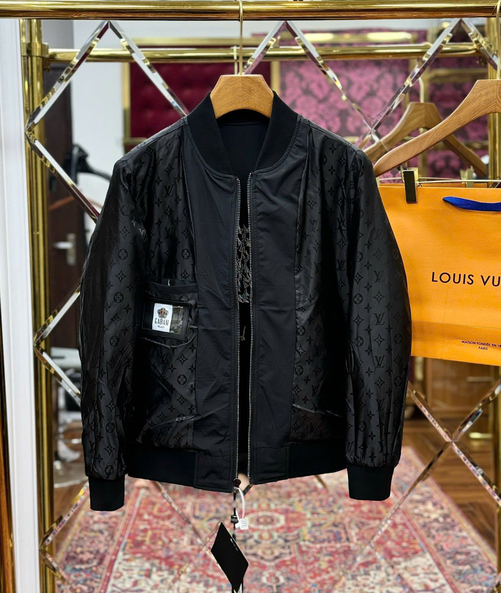 Áo khoác bomber Louis Vuitton LV logo thêu nhiều con thuyền nhỏ Like Auth S-XL MK