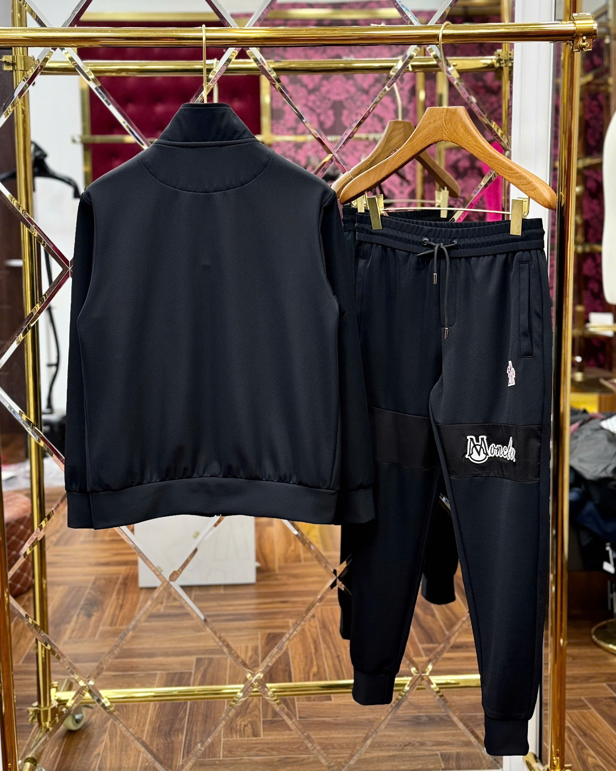 Set bộ Moncler khóa Đen logo wash tag ngang Like Auth 44-50 CD