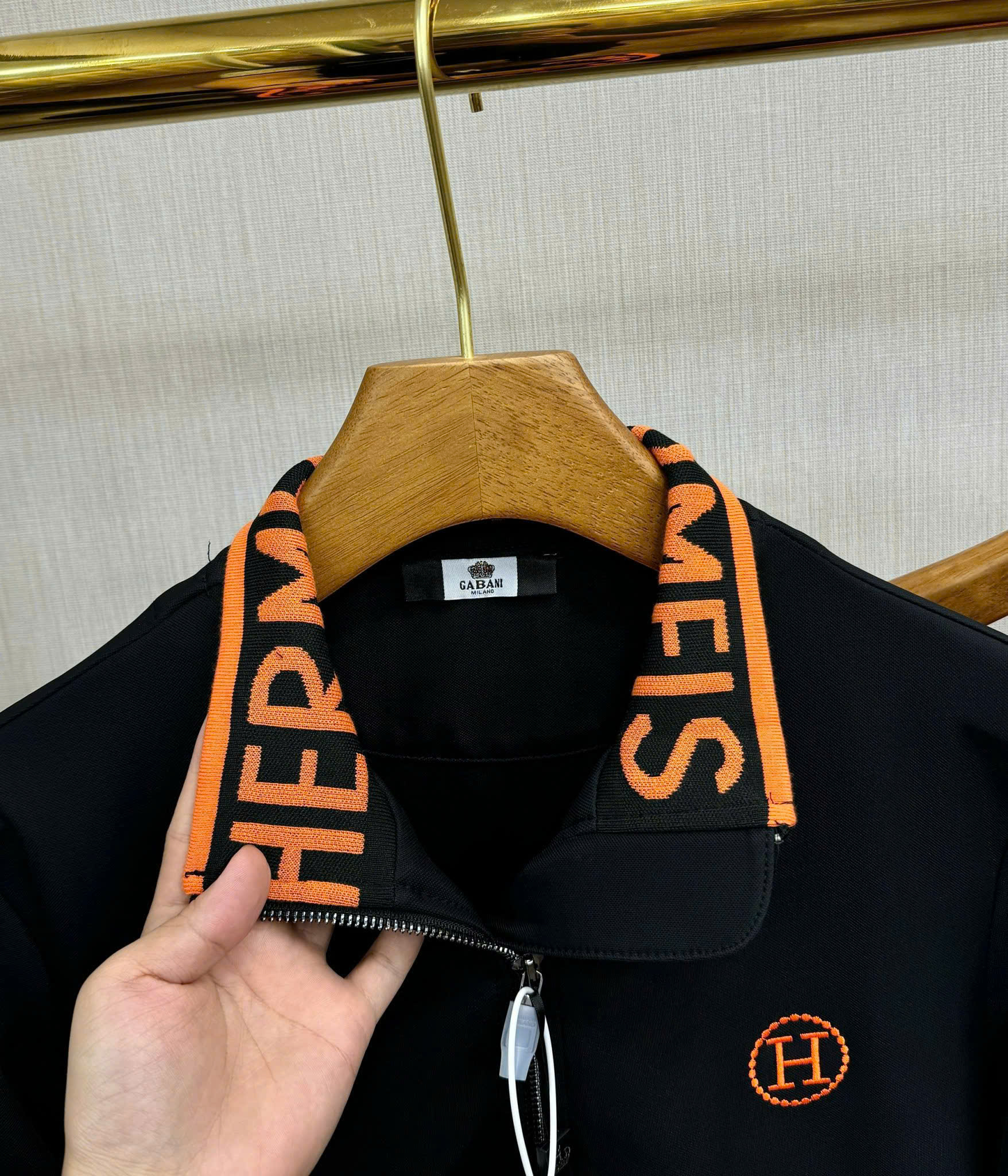 Set bộ nỉ Hermes HM Đen logo check cổ thêu Ngựa Like Auth 44-50 MK