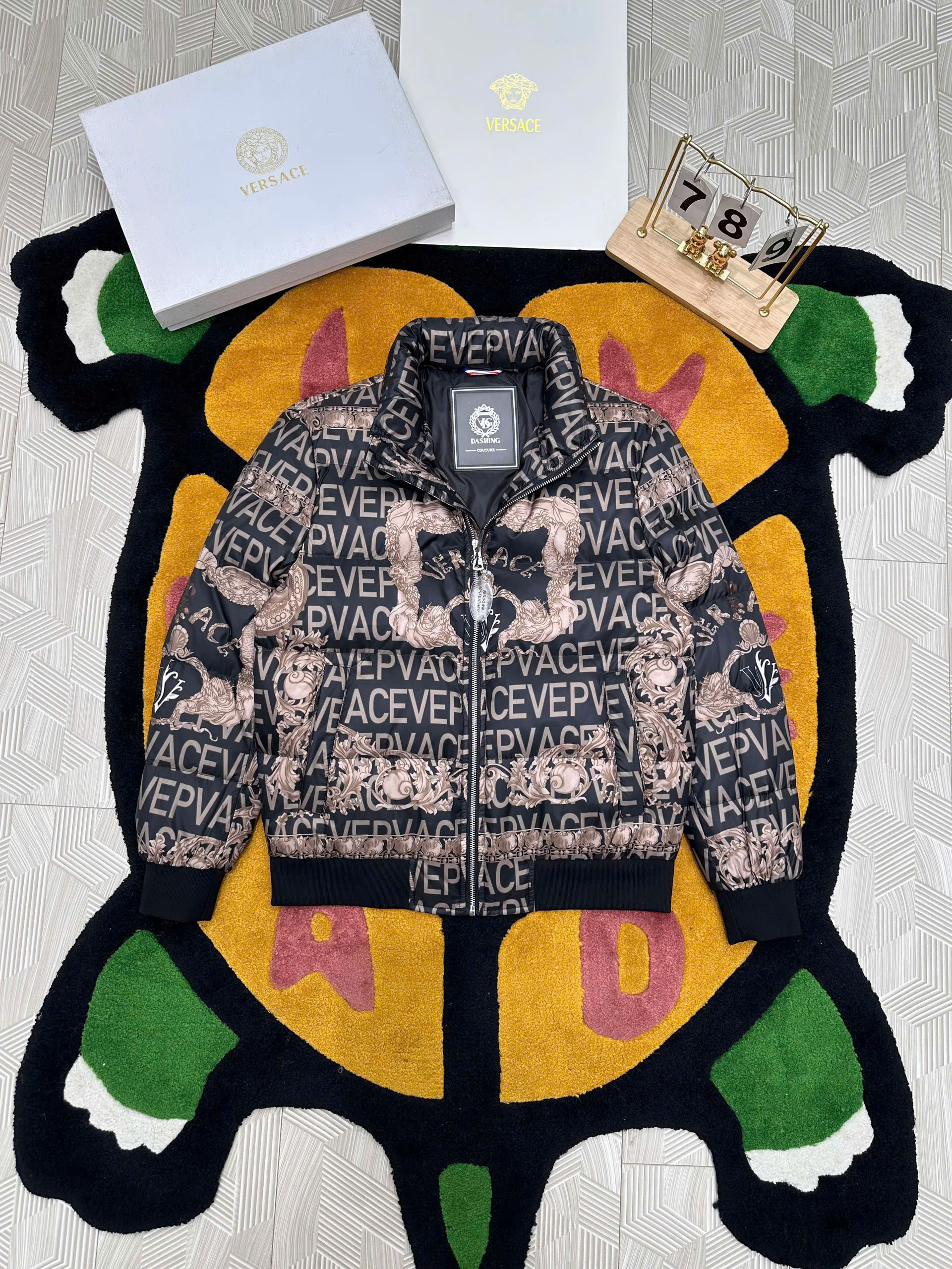 Áo khoác phao lông vũ Versace VS họa tiết full Like Auth 48-52 MK