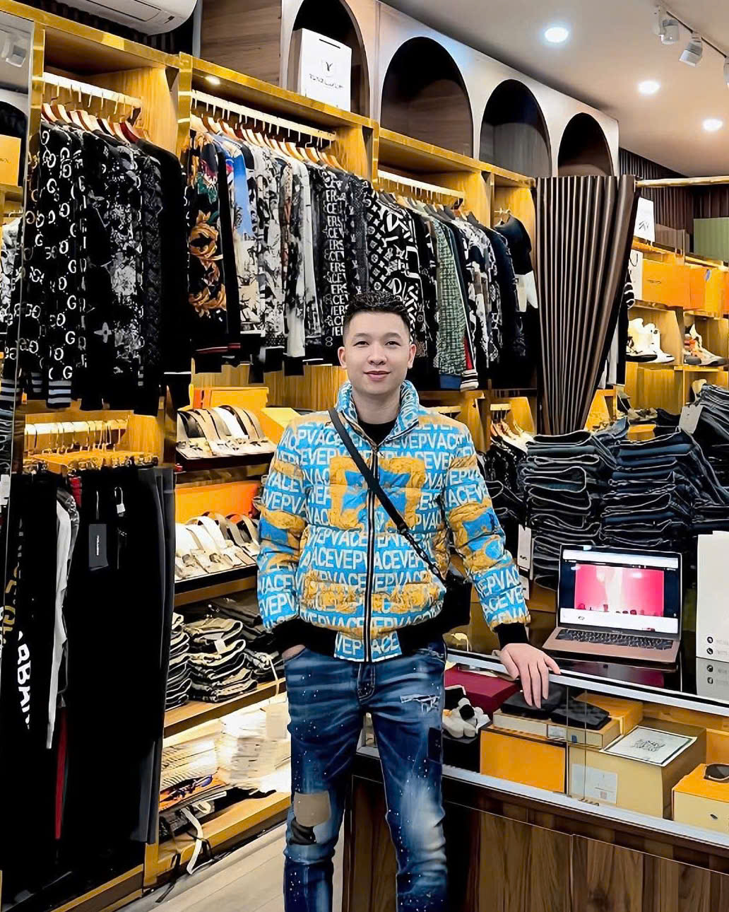 Áo khoác phao lông vũ Versace VS họa tiết full Like Auth 48-52 MK