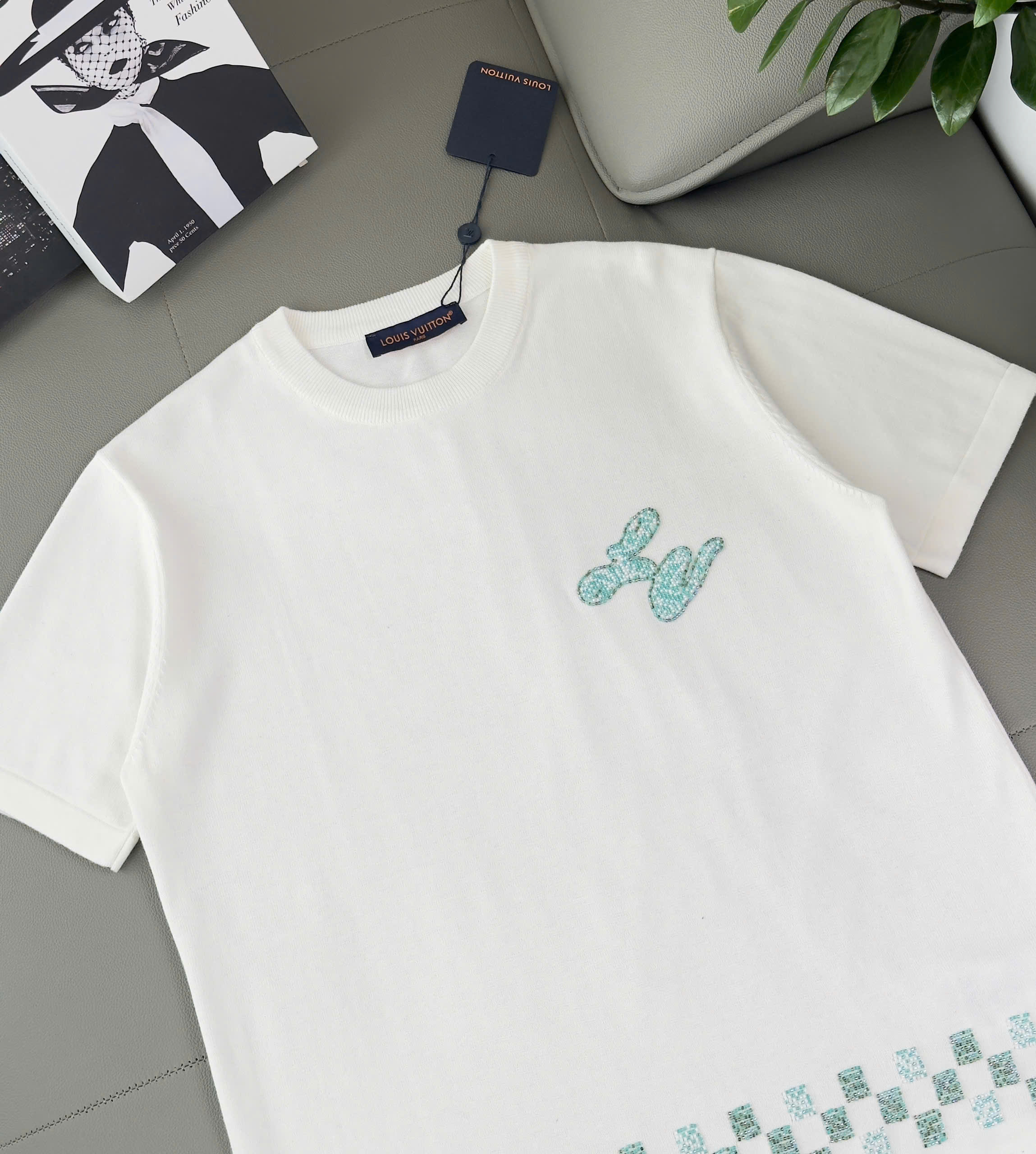 Áo phông T shirt len Louis Vuitton LV logo thêu ngực vạt caro đan Like Auth XS-M DDT