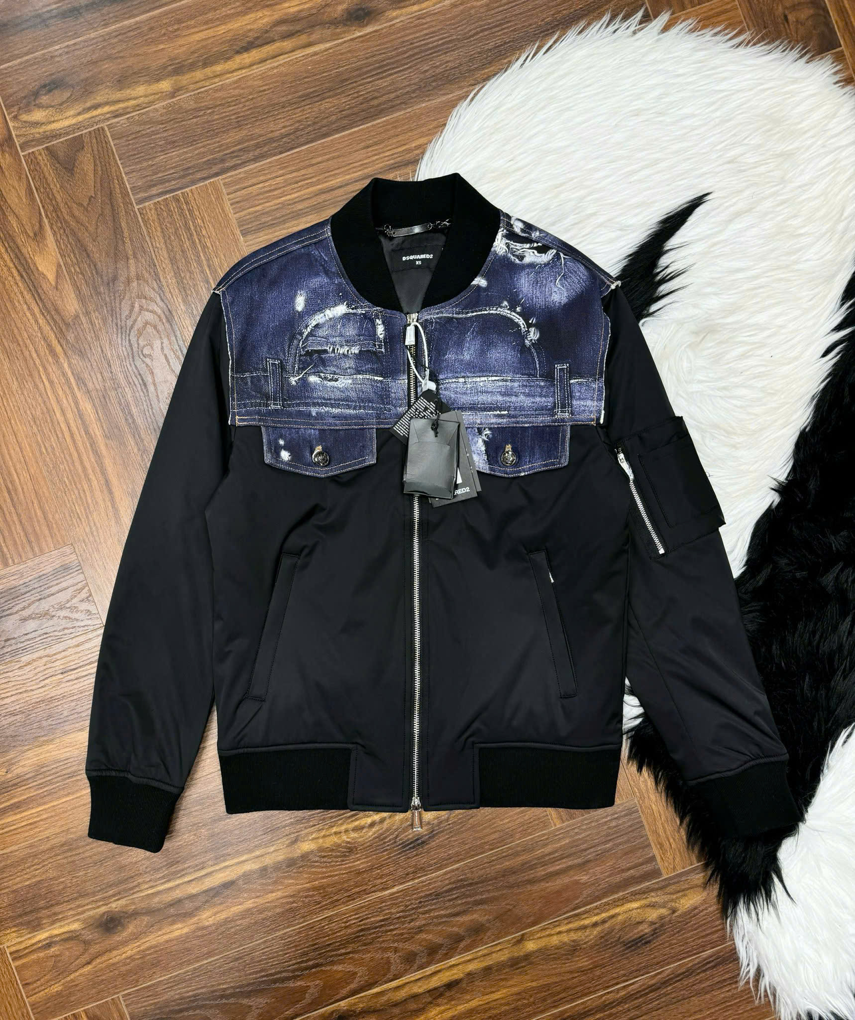 Áo khoác bomber gió Dsquared2 DSQ wash vải bò vai ngực Like Auth XS-L CD