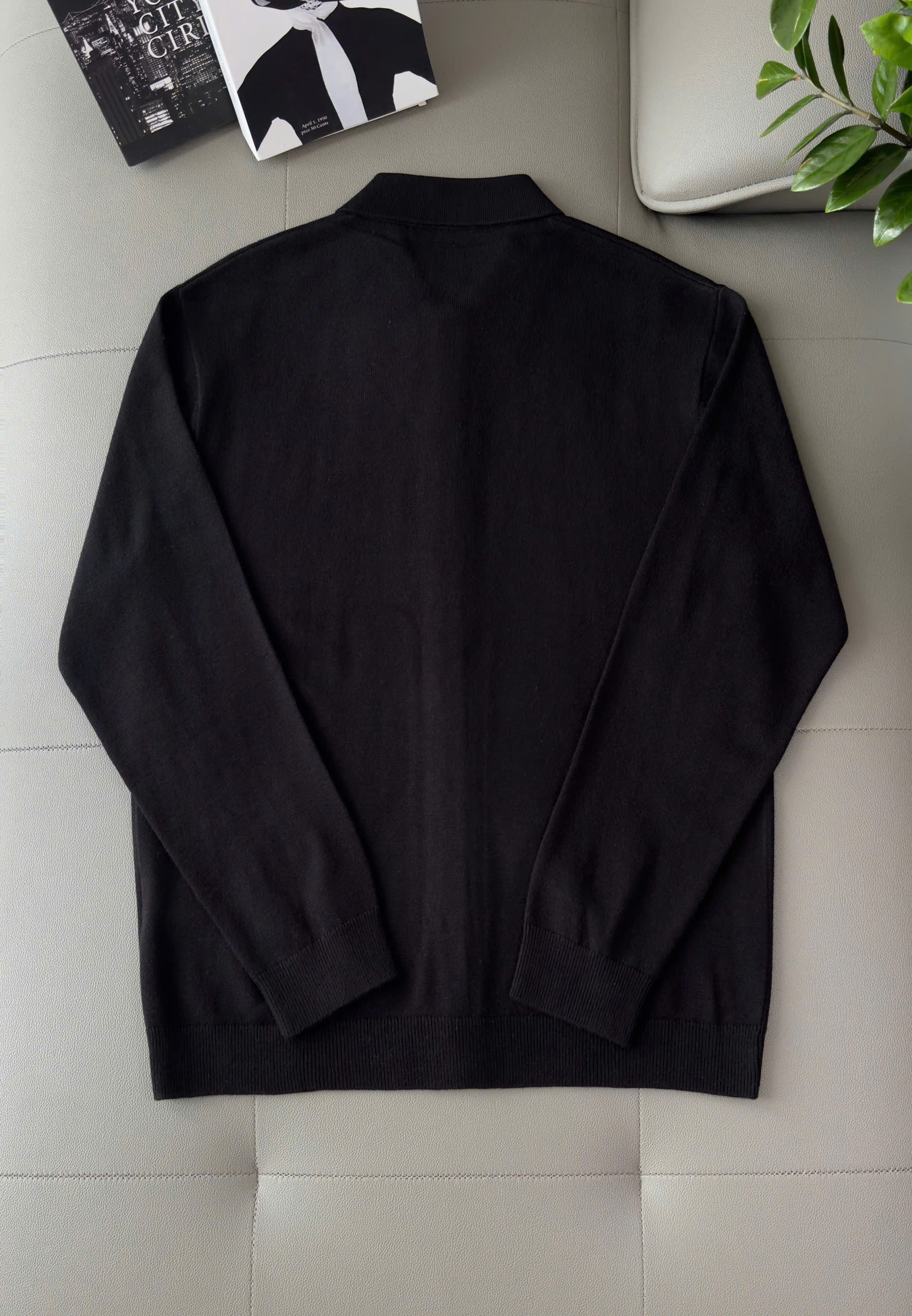 Áo khoác len monghito Miu Miu cài khuy Đen logo thêu ngực Like Auth 48-54 DDT