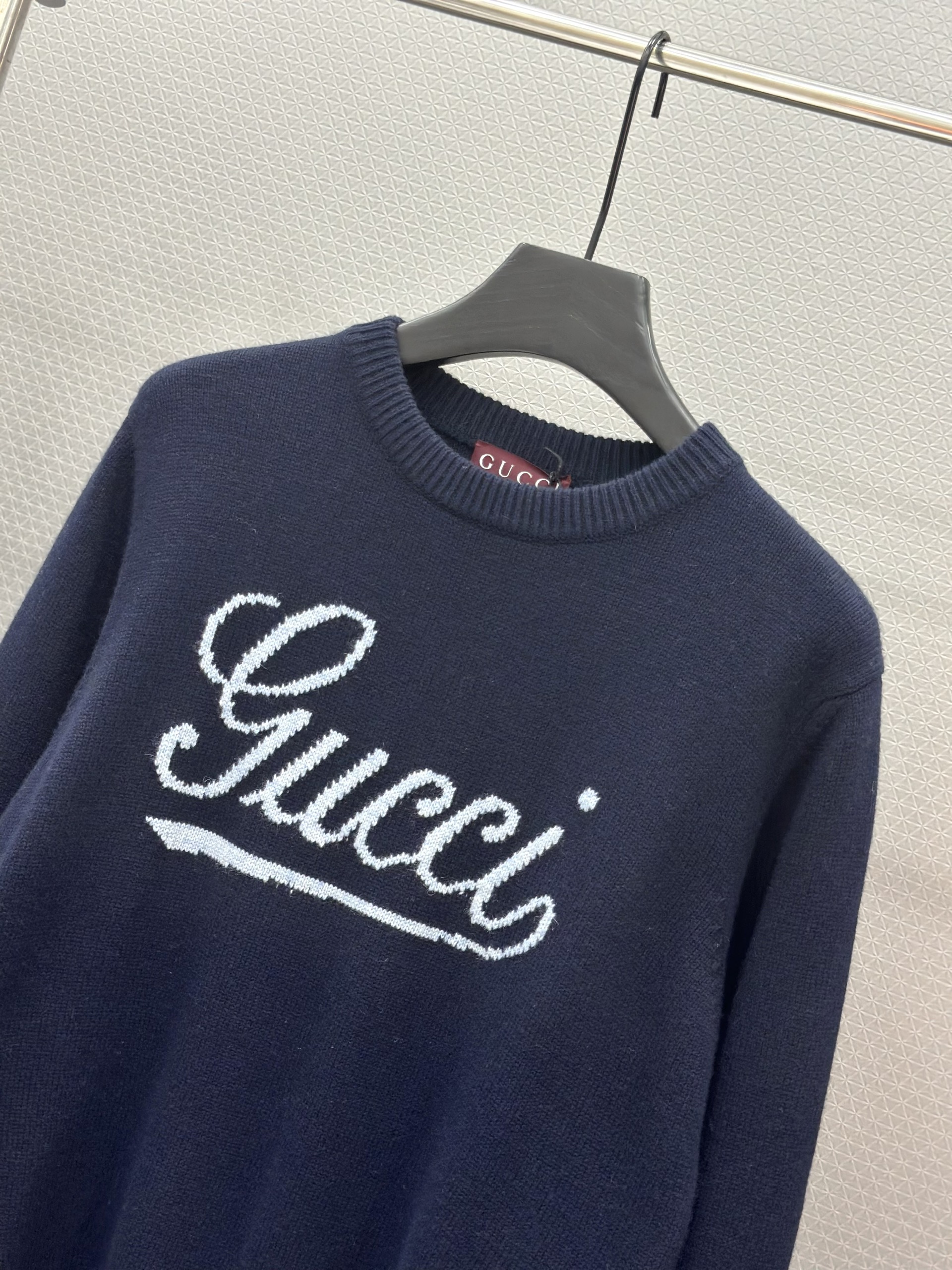 Áo sweater len Gucci GC 1421 Xanh logo thêu ngực Like Auth S-L VTN