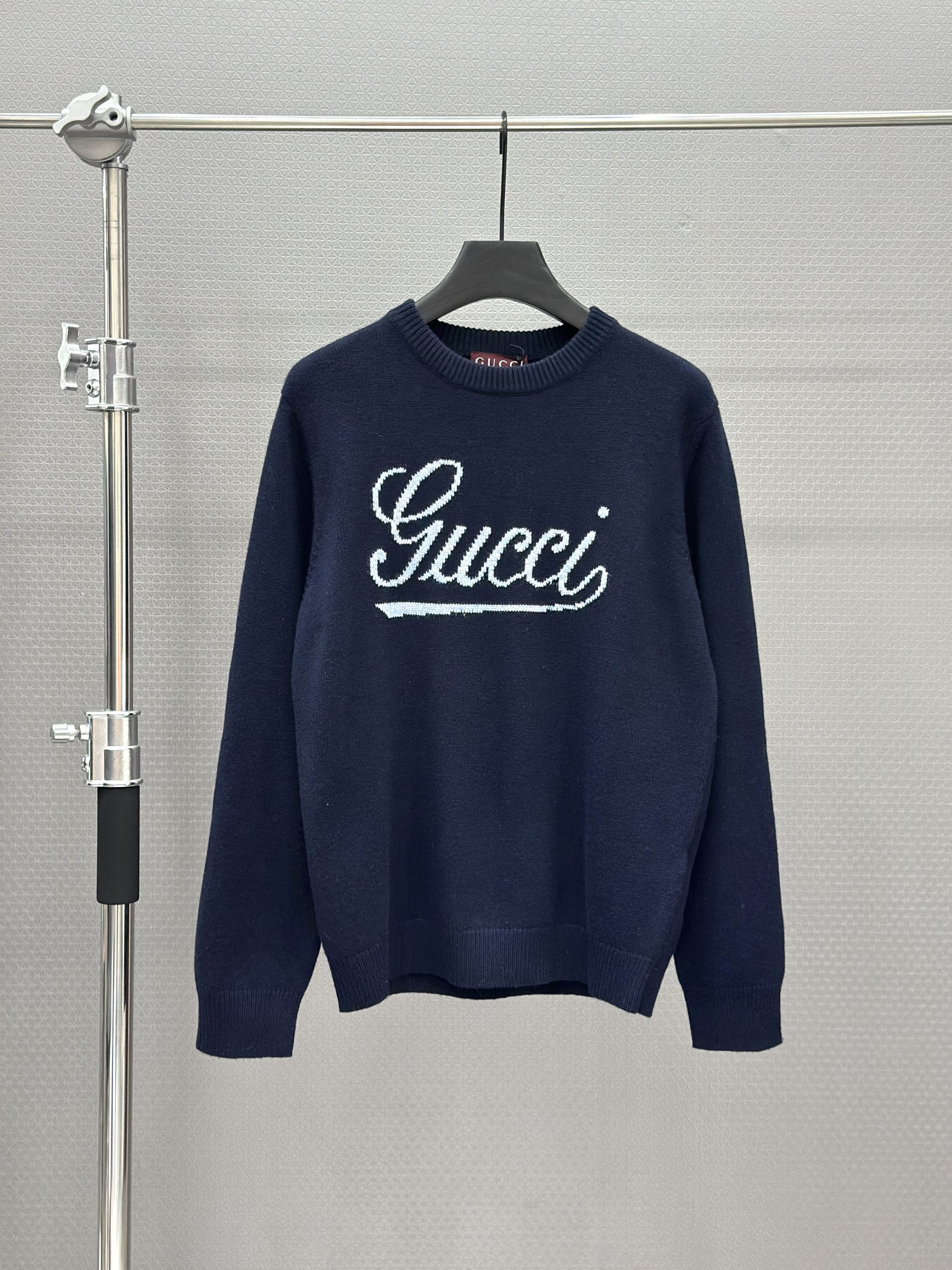 Áo sweater len Gucci GC 1421 Xanh logo thêu ngực Like Auth S-L VTN