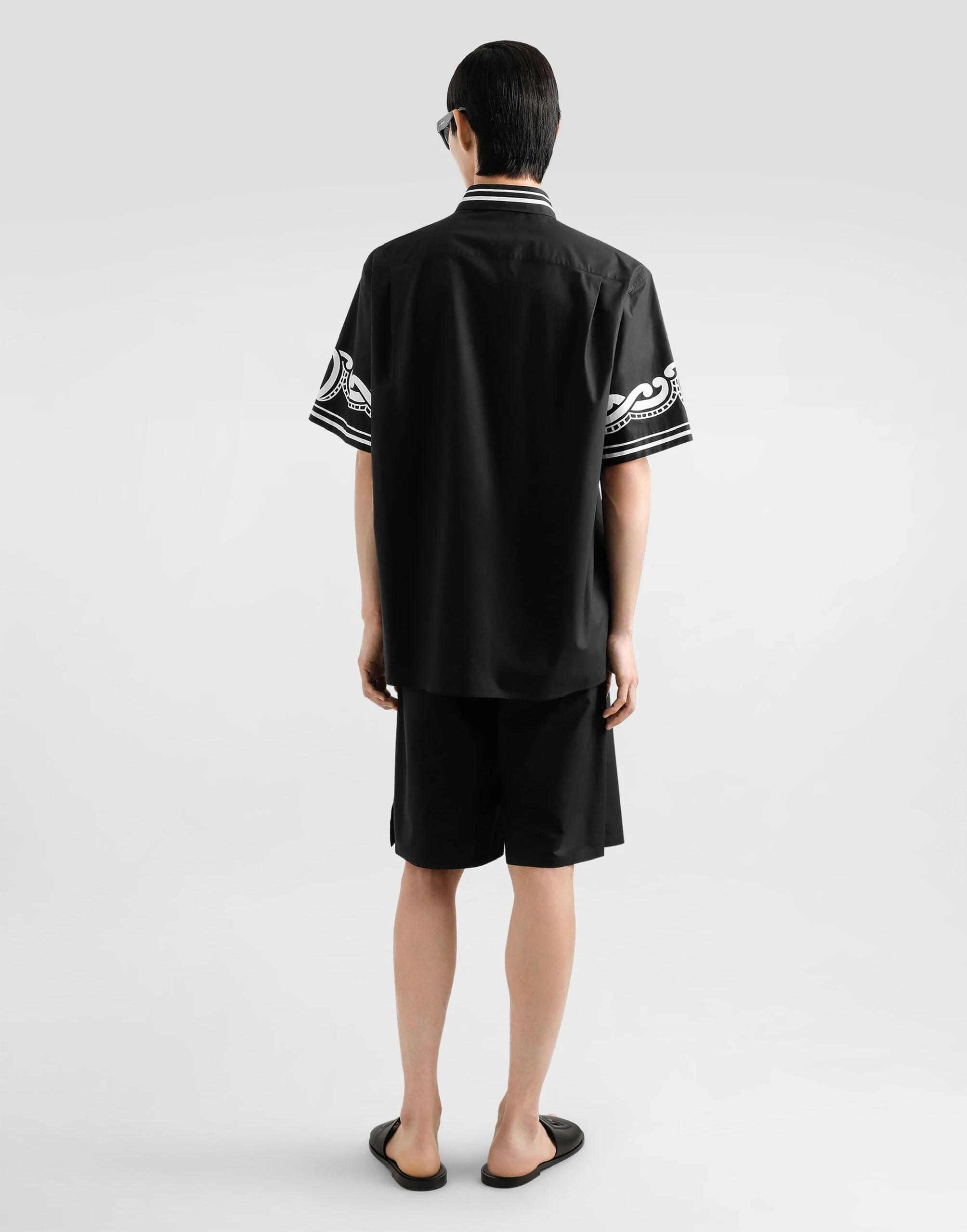 Set bộ hè Dolce Gabbana DG 860 Đen viền xoắn Trắng 1-1 on web 44-50 VTN