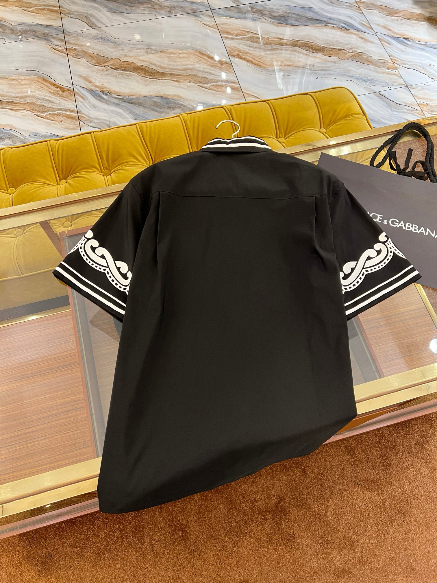 Set bộ hè Dolce Gabbana DG 860 Đen viền xoắn Trắng 1-1 on web 44-50 VTN