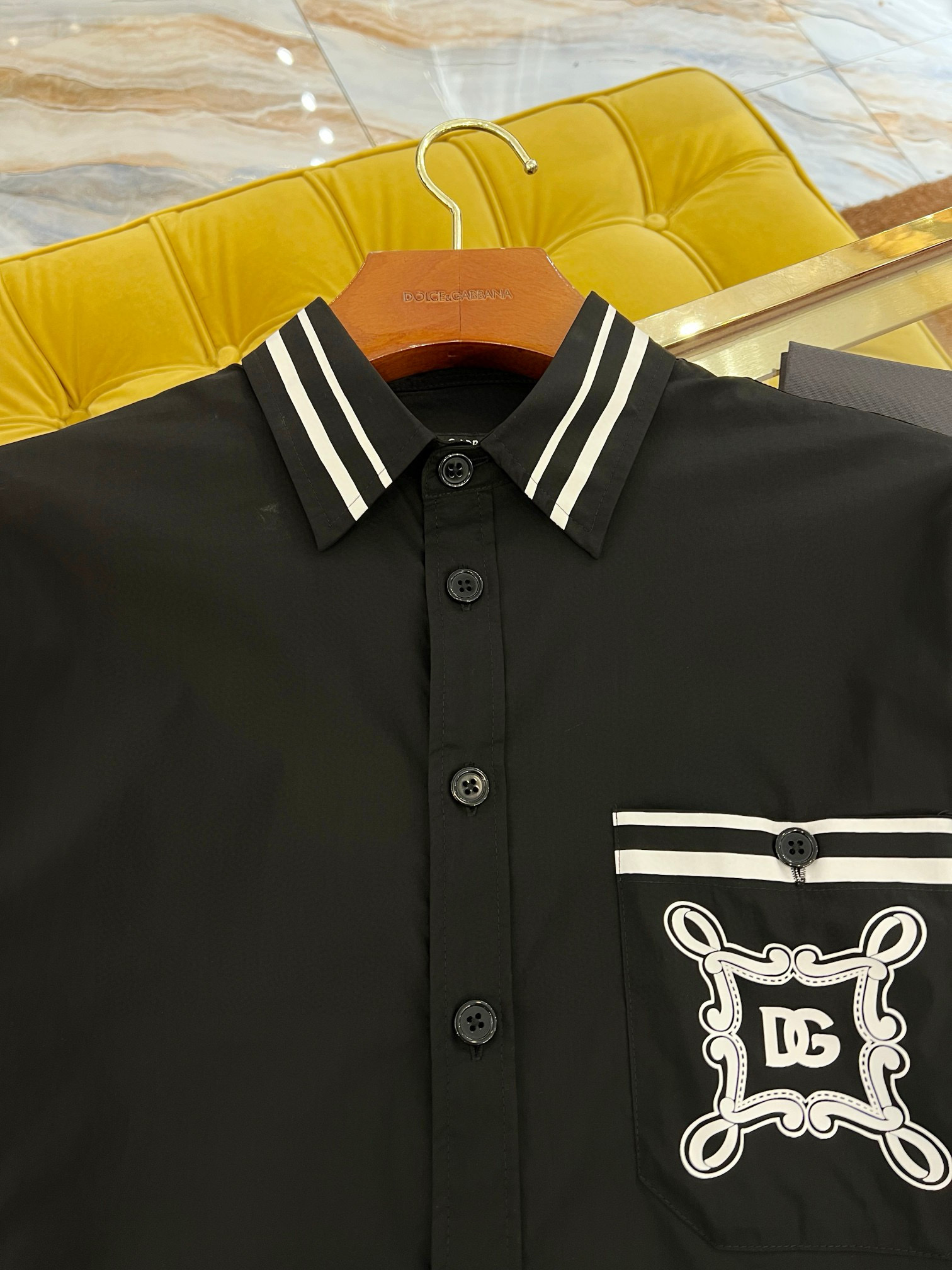 Set bộ hè Dolce Gabbana DG 860 Đen viền xoắn Trắng 1-1 on web 44-50 VTN