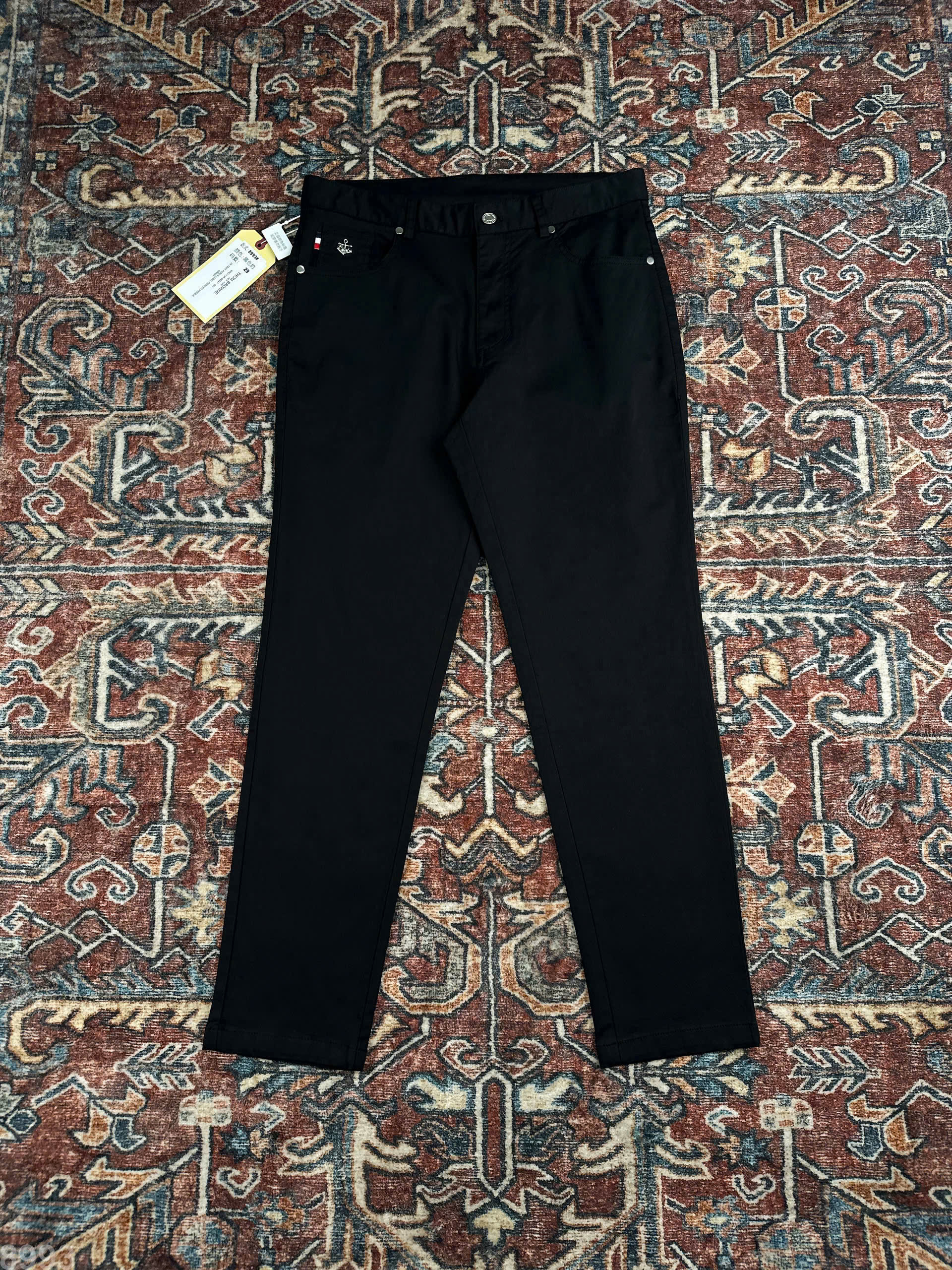 Quần Kaki Thombrowne Đen tag túi sau Like Auth 28-36 DDT