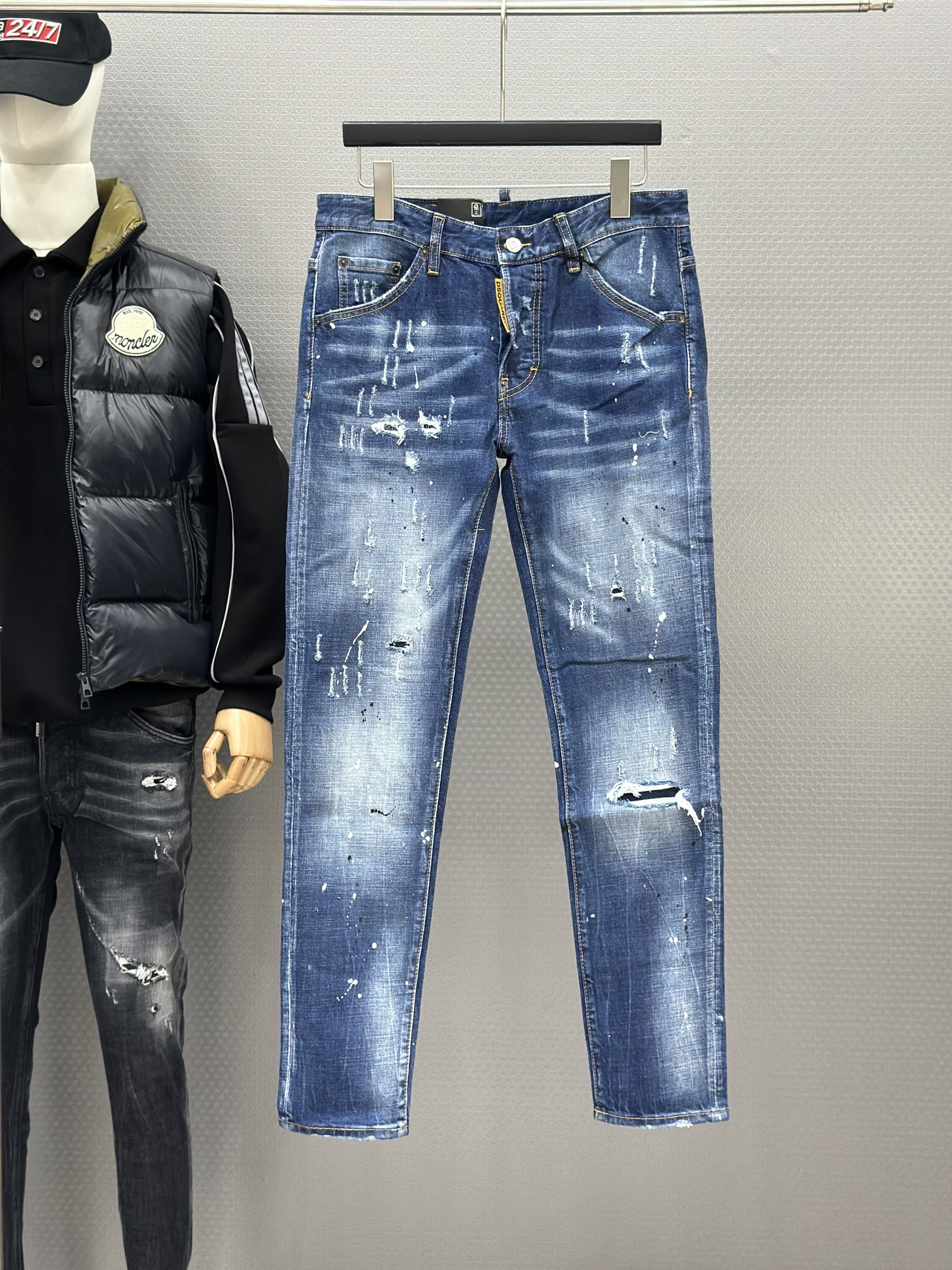 Quần Jean Dsquared2 DSQ 978 Xanh rách xước vẩy sơn tag Nâu Đen Đỏ Like Auth 44-52 VTN