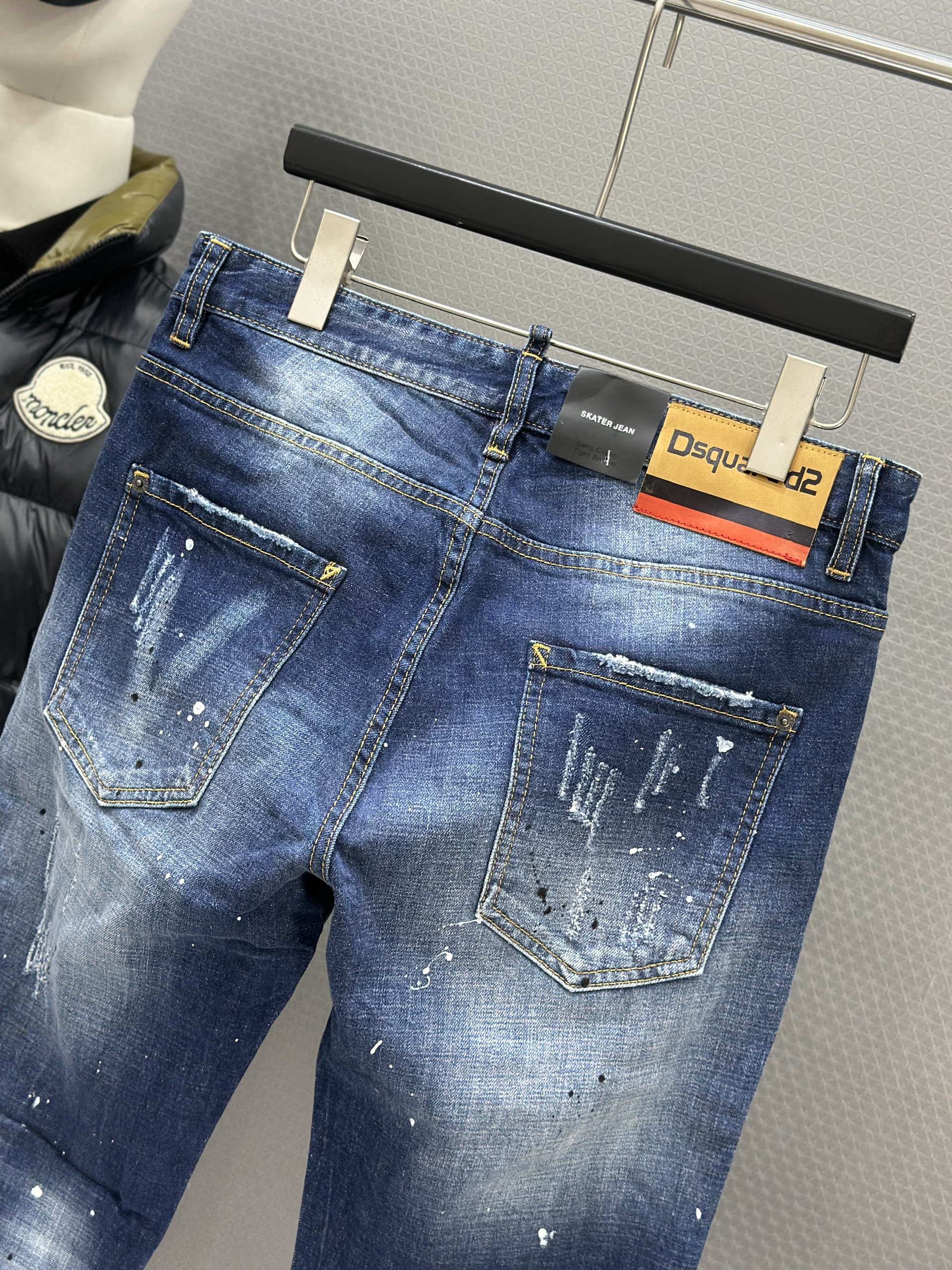 Quần Jean Dsquared2 DSQ 978 Xanh rách xước vẩy sơn tag Nâu Đen Đỏ Like Auth 44-52 VTN