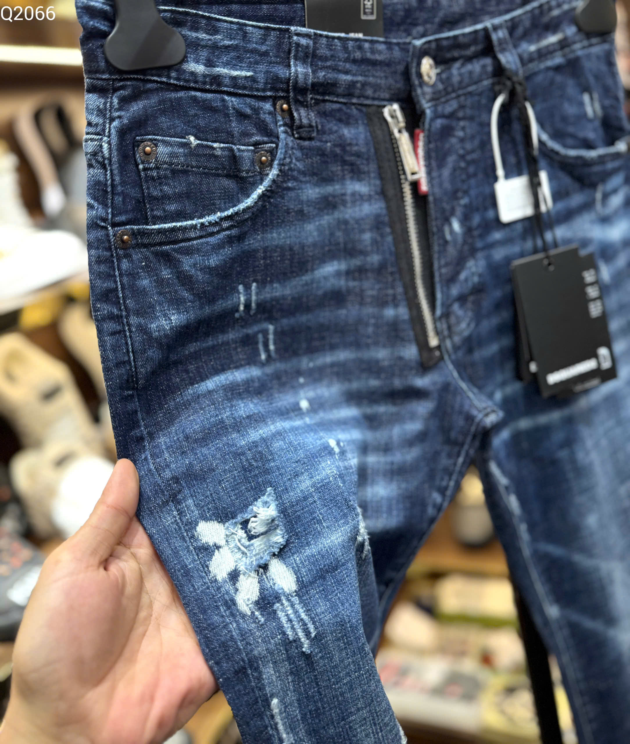 Quần Jean Dsquared2 DSQ Xanh rách mài khóa lệch Like Auth 42-54 MK