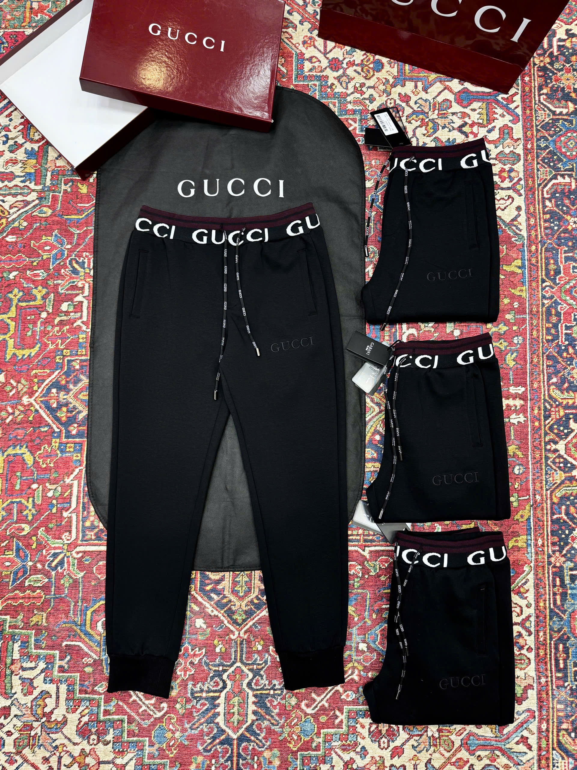 Quần Jogger nỉ Gucci GC logo check cạp Like Auth 44-50 CD